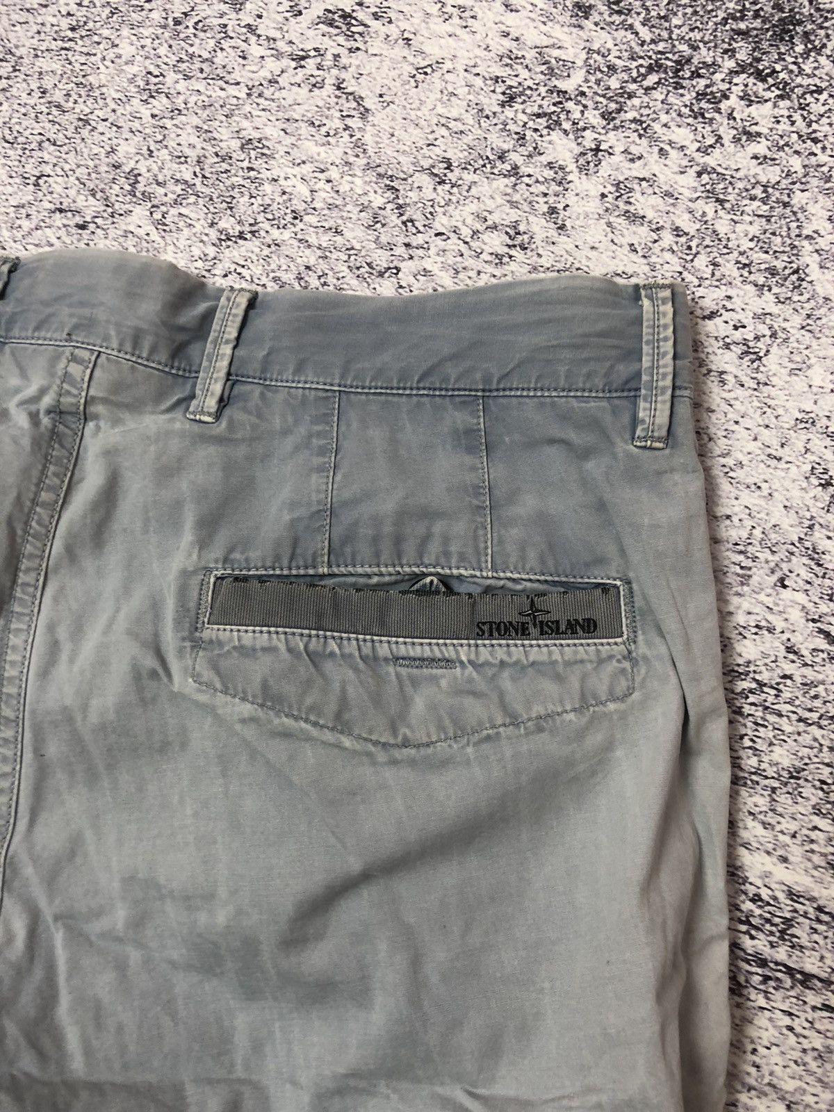 Stone Island Men’s short Stone Island size 31 y2k casual usa ykk Size US 31 - 15 Thumbnail
