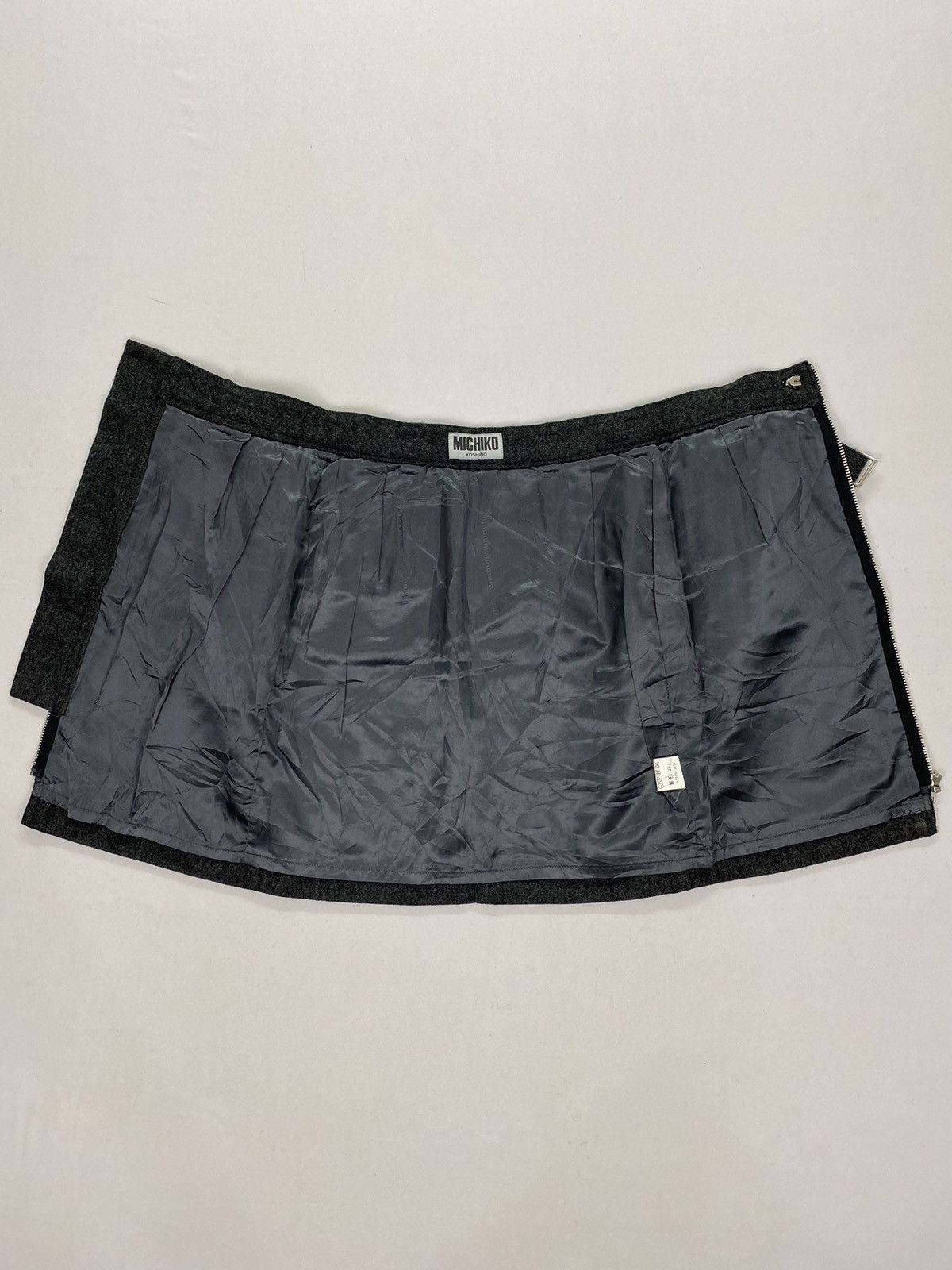 Designer × Michiko Koshino Michiko Koshino Skirt Size 26" / US 2 / IT 38 - 7 Thumbnail