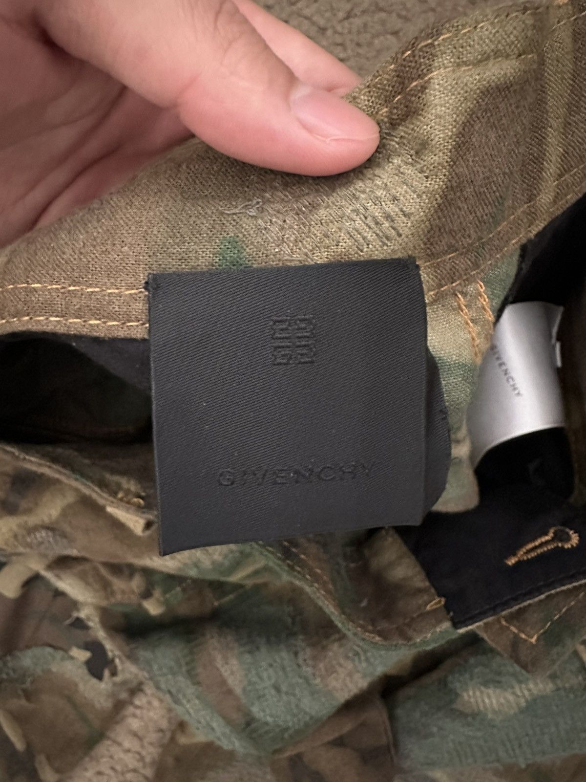 Givenchy × MMW Givenchy boro camo cargo pants（sold） Size US 34 / EU 50 - 8 Thumbnail