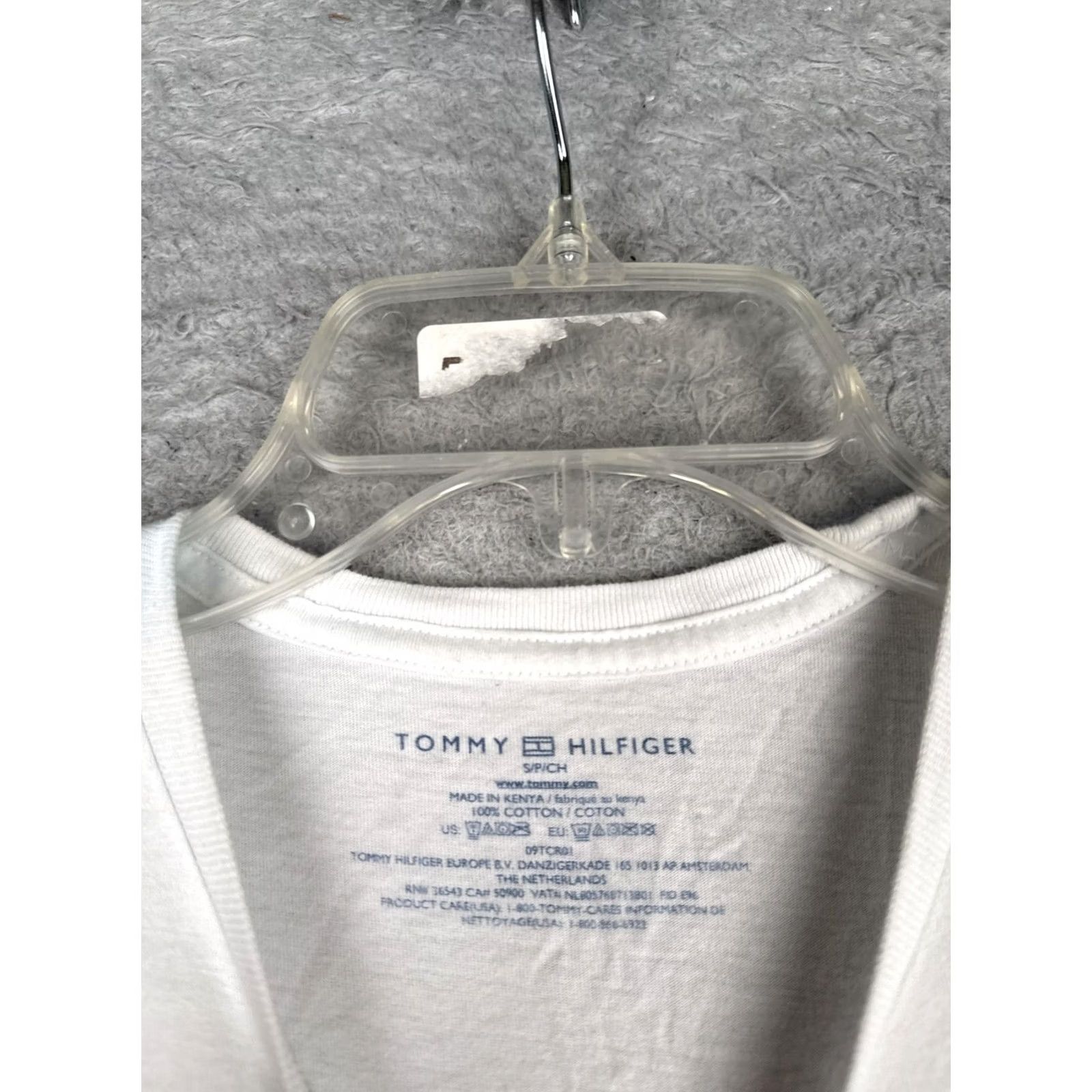 Tommy Hilfiger Tommy Hilfiger Shirt Mens Small White Crew Neck Short Sleeve Logo Tagless Cotton Size US S / EU 44-46 / 1 - 6 Thumbnail