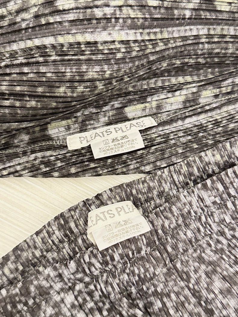 Other Issey Miyake size:3 Grey twisted print pleated long-sleeve Size S / US 4 / IT 40 - 3 Thumbnail