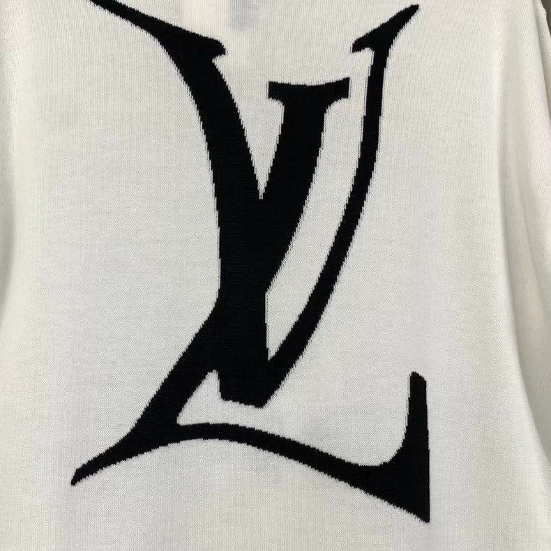 Louis Vuitton Louis Vuitton Short Sleeve Knitted Tshirt-2506 Size US L / EU 52-54 / 3 - 6 Thumbnail