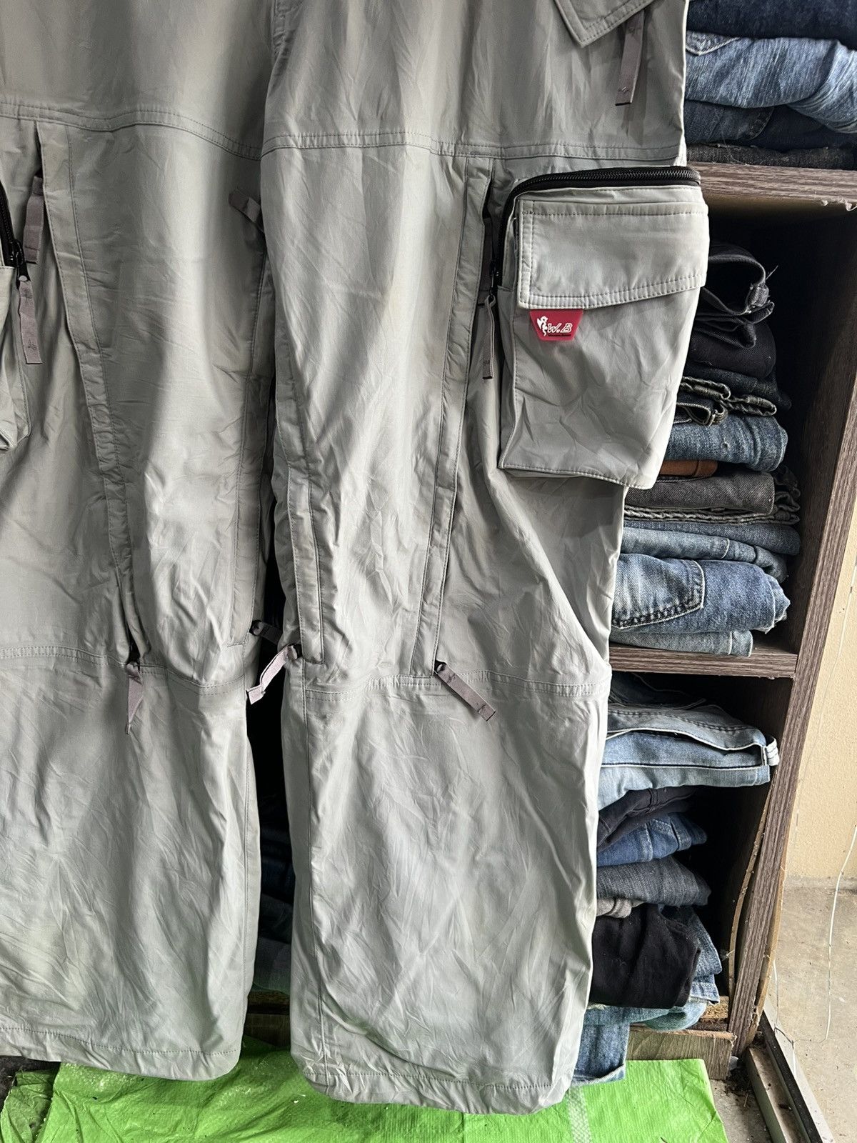 Japanese Brand 🔥Wyvern Brand Multipockets Ski Pant Size US 39 - 9 Thumbnail
