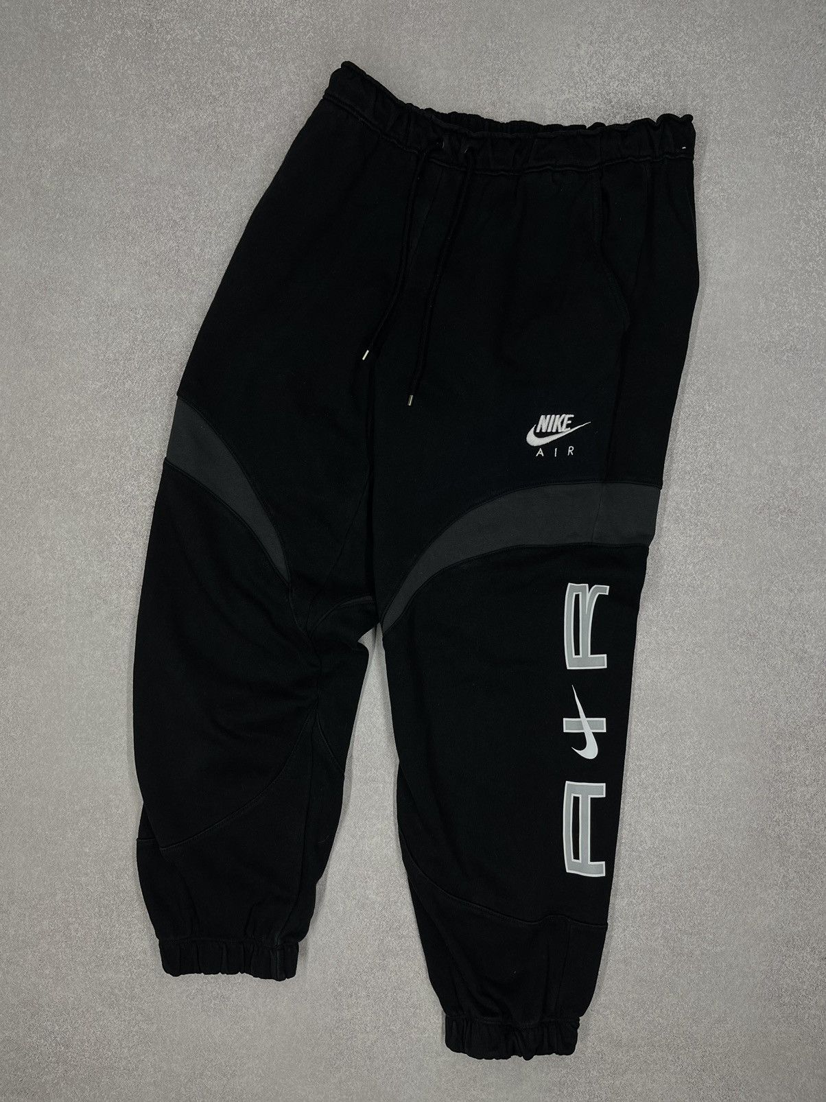 mens nike sweatpants jogger