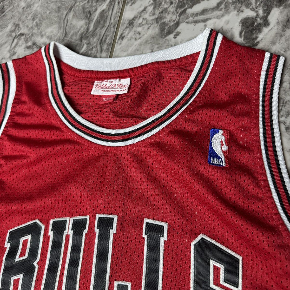 Mitchell & Ness × NBA × Vintage Mitchell & Ness 1997 Michael Jordan Chicago Bulls authentic Size US M / EU 48-50 / 2 - 4 Thumbnail