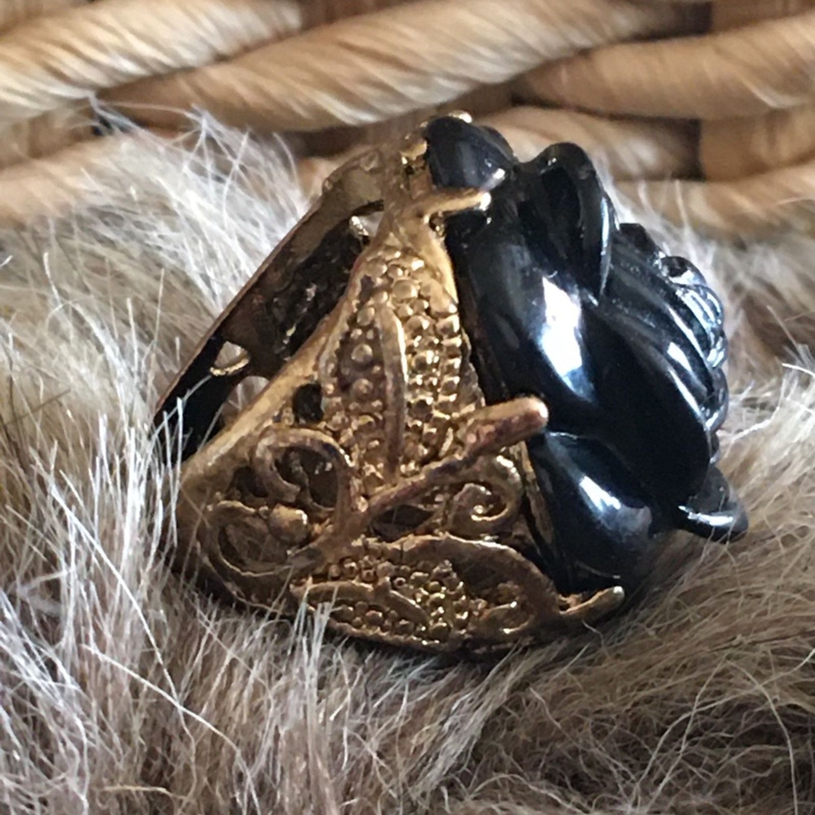 Vintage Vintage 80s black rose antique gold filigree ring Size ONE SIZE - 9 Thumbnail