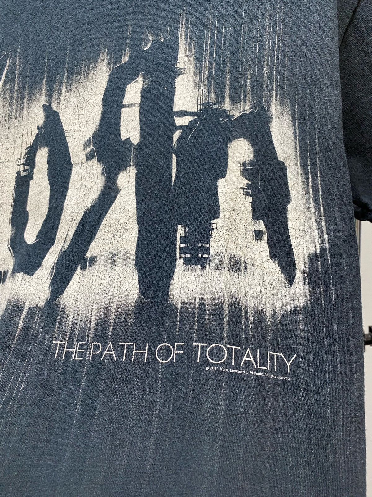 Band Tees × Vintage Korn - 2011 The Path of Totality t-shirt Size US M / EU 48-50 / 2 - 12 Thumbnail