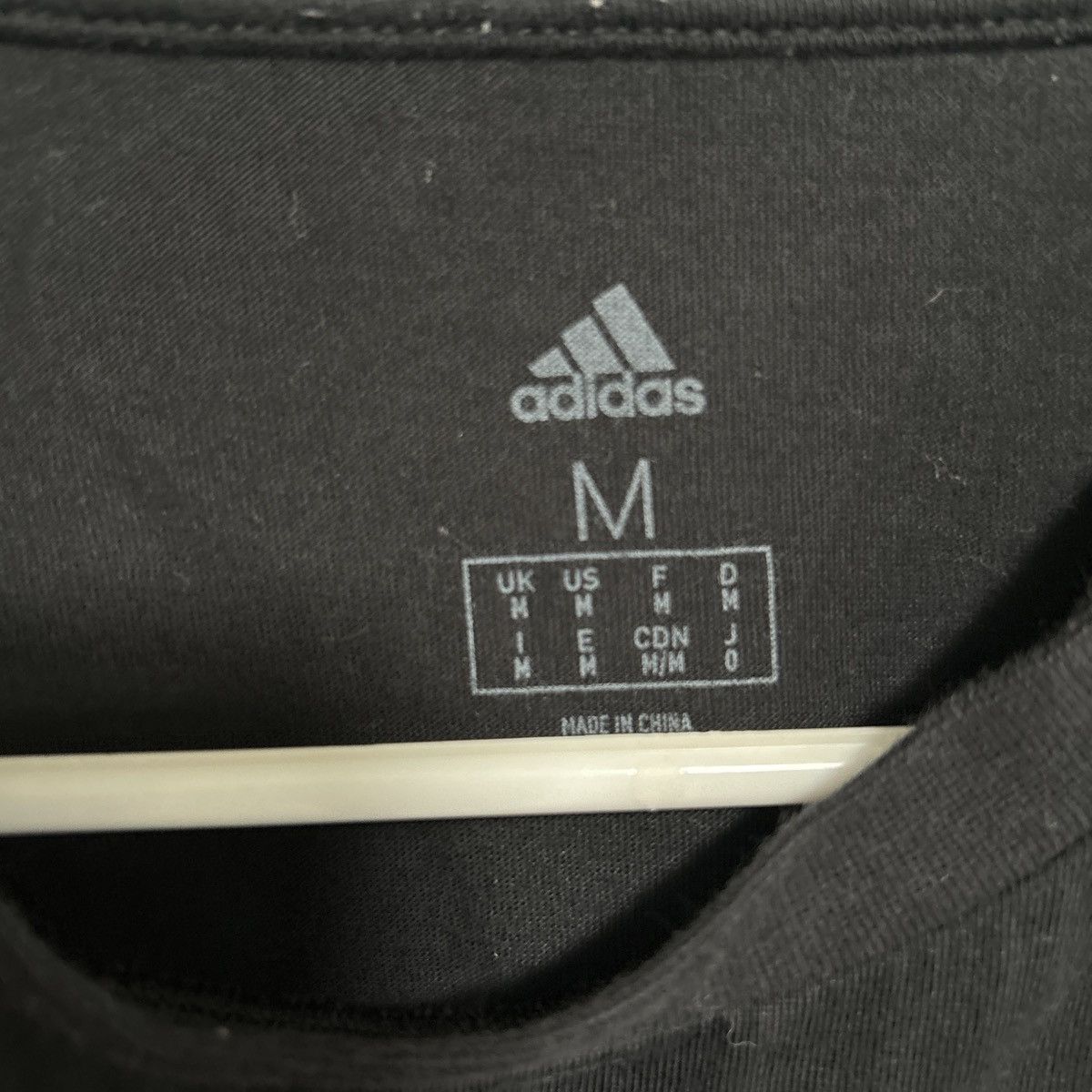 Adidas Adidas dame duality logo t-shirt size MBlack graphic t Size US M / EU 48-50 / 2 - 4 Thumbnail