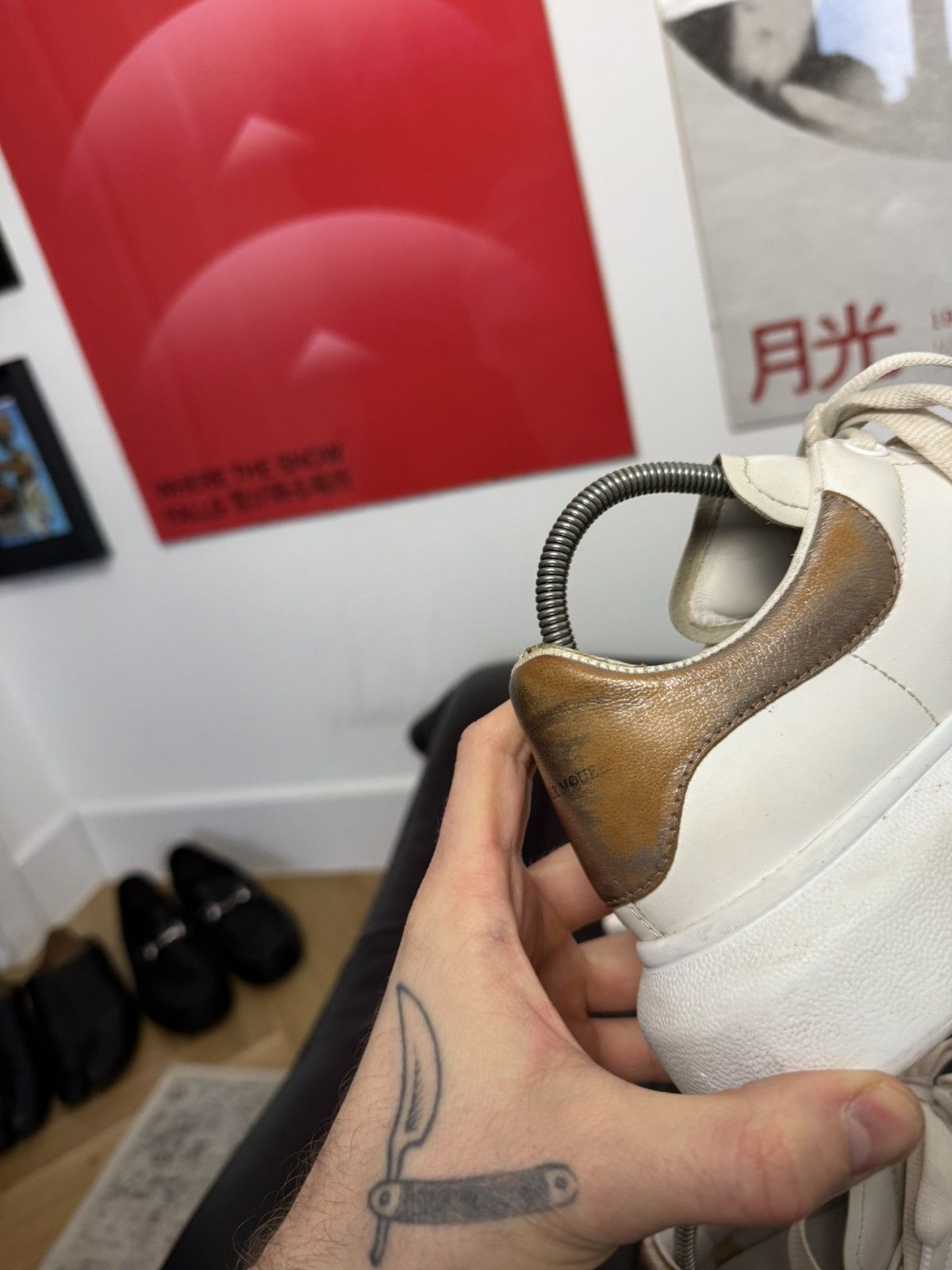 Alexander McQueen Alexander Mcqueen Oversize Sneakers Women White Leather Size US 7 / IT 37 - 11 Thumbnail