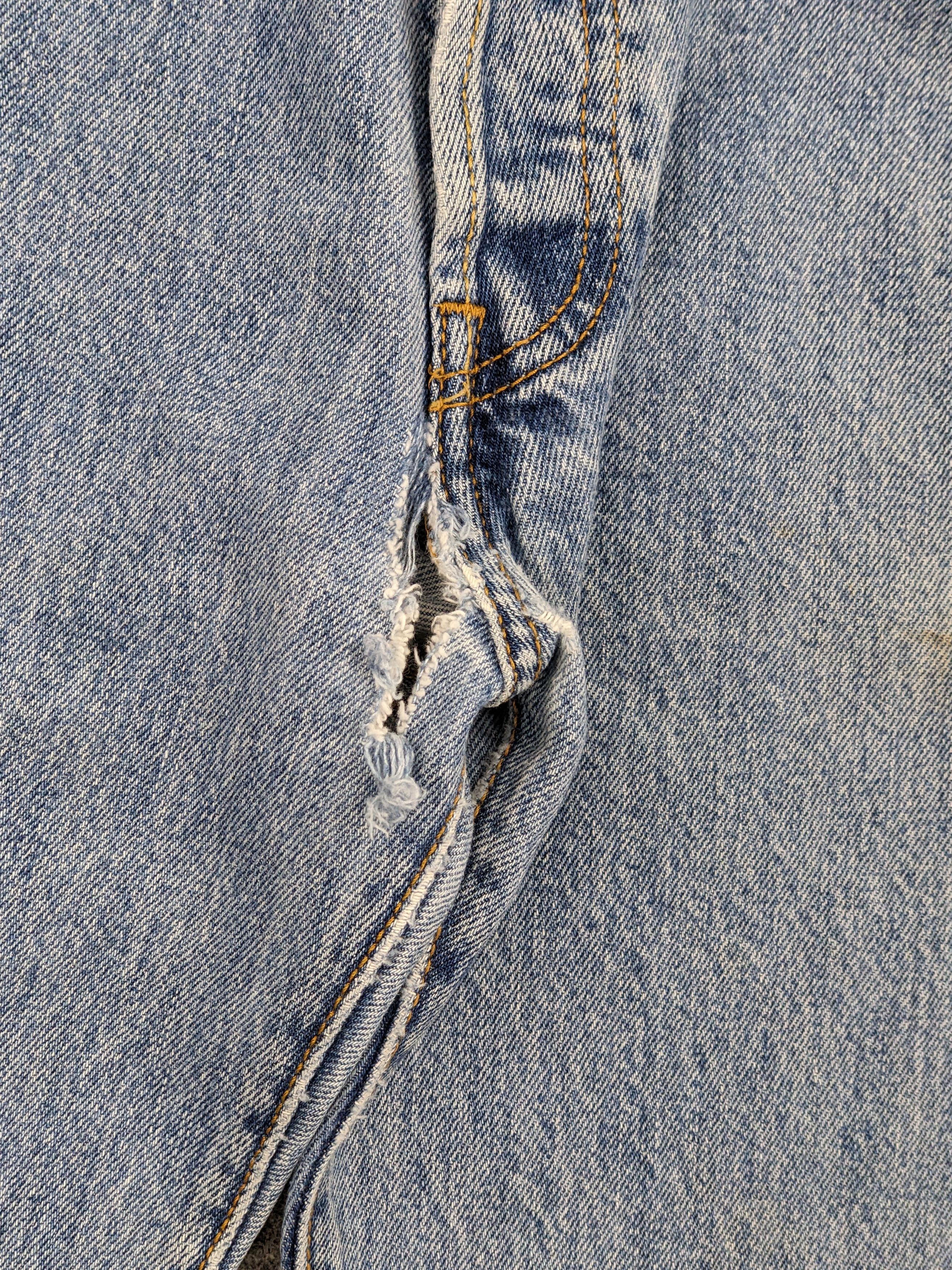 Levi's × Vintage Vintage Levis 501 Light Blue Jeans Size US 34 / EU 50 - 11 Thumbnail