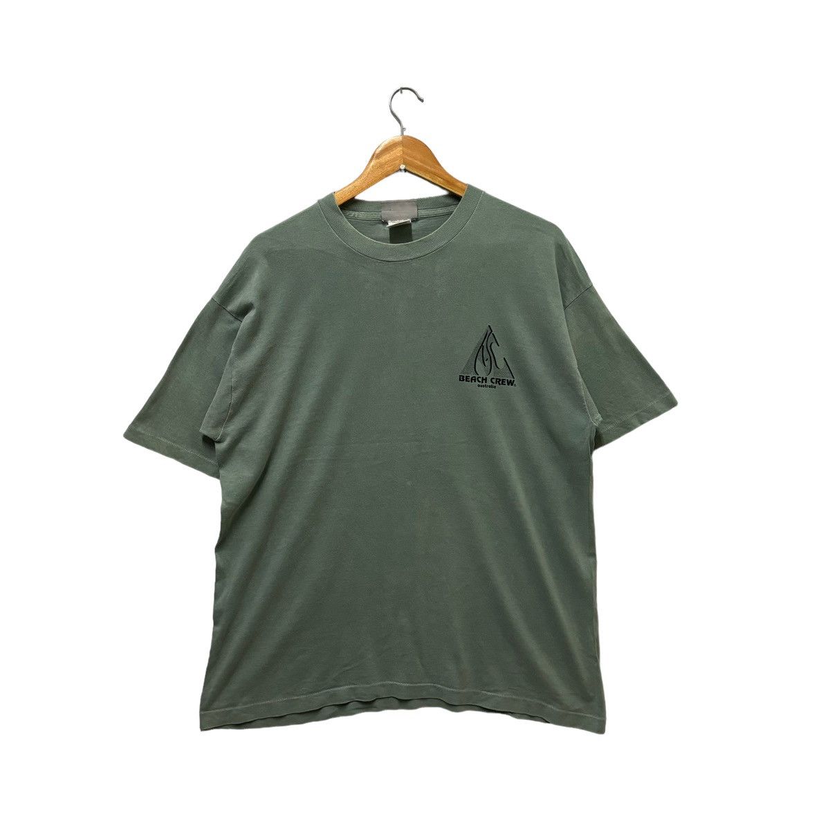Vintage Vintage Beach Crew Australia Surf Style Tshirt Size US L / EU 52-54 / 3 - 9 Thumbnail