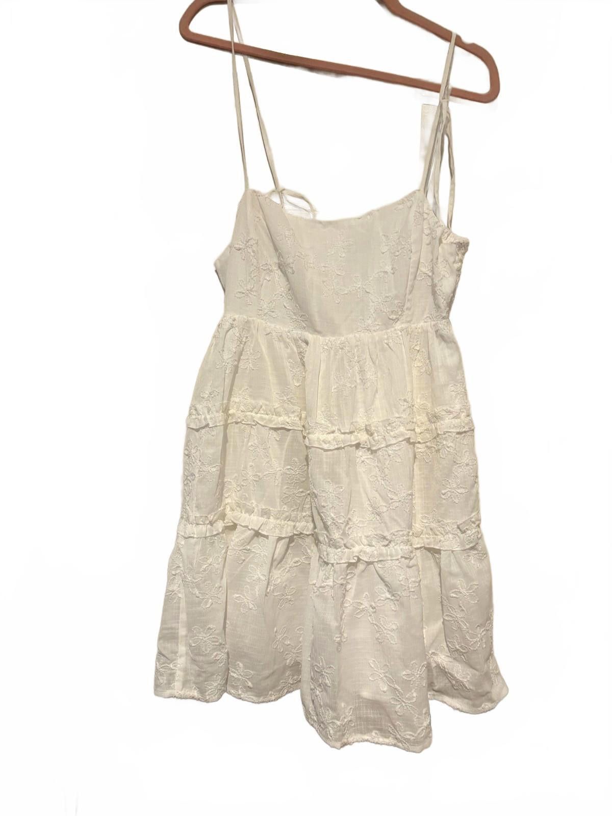 Other Women's All in Favor white sundress size M #66 Size M / US 6-8 / IT 42-44 - 1 Thumbnail