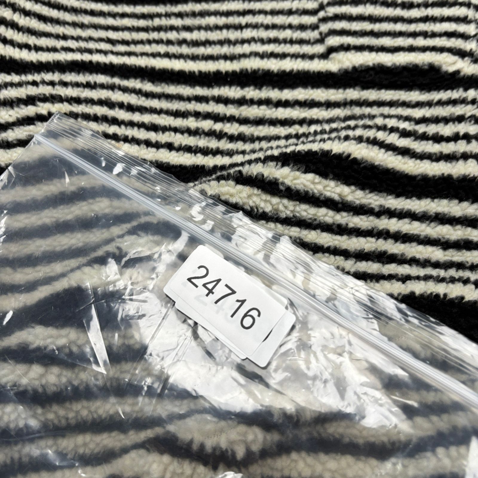 Beams Plus Beams Plus Striped Fleece Sweatshirt Men's XL Streetwear Size US XL / EU 56 / 4 - 12 Thumbnail