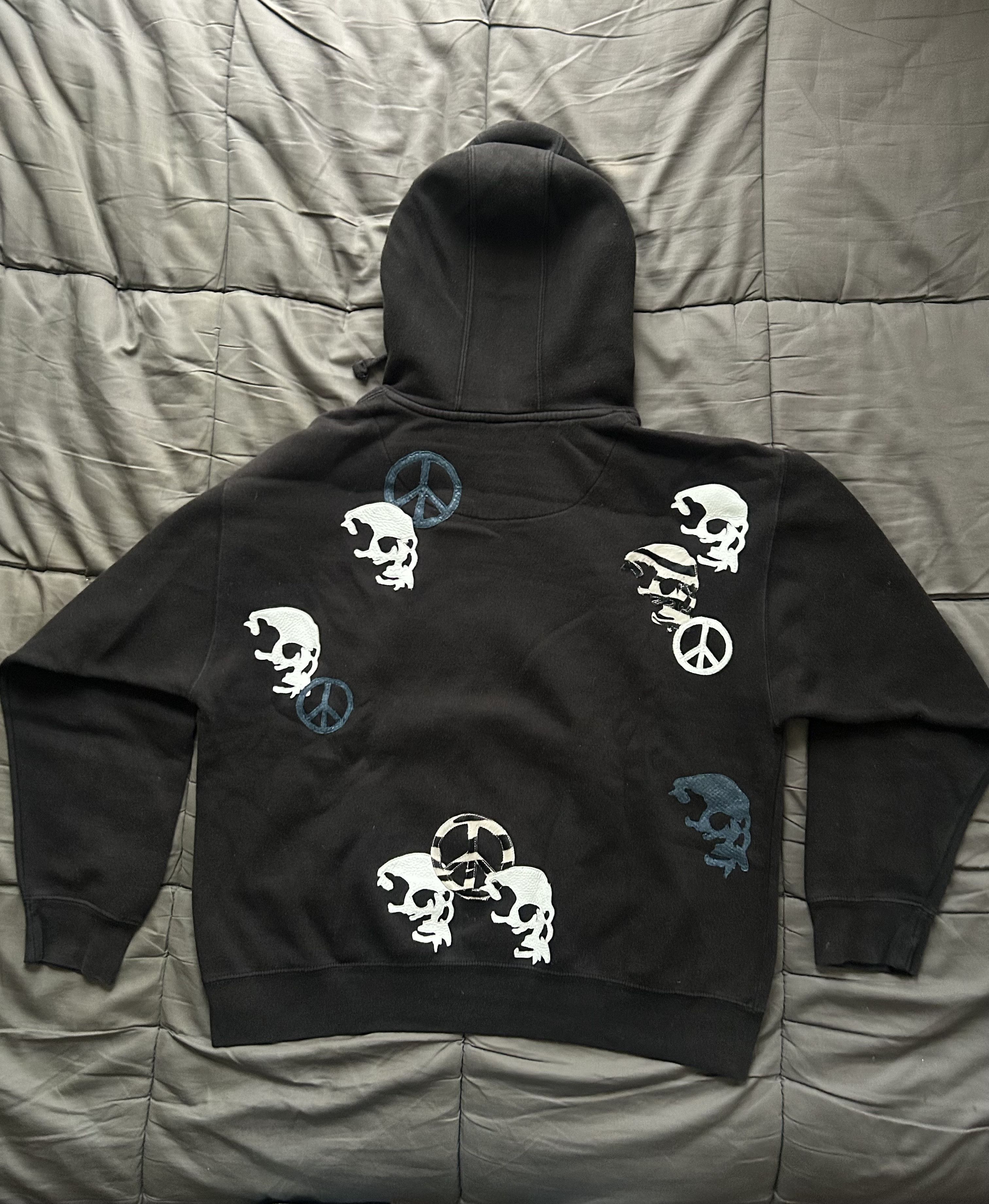 BV By Bodega Agony 1/1 Patched Hooded Sweatshirt Size US L / EU 52-54 / 3 - 4 Thumbnail