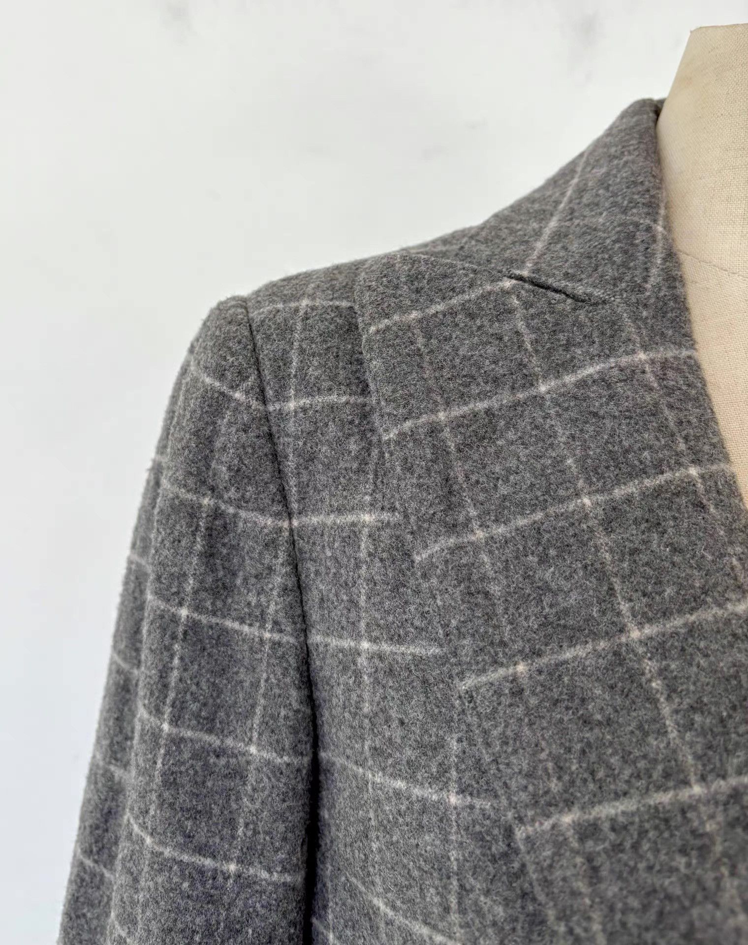 Emporio Armani Emporio Armani Women's Grey Wool-Blend Blazer Ｑ21 Size L / US 10 / IT 46 - 8 Thumbnail