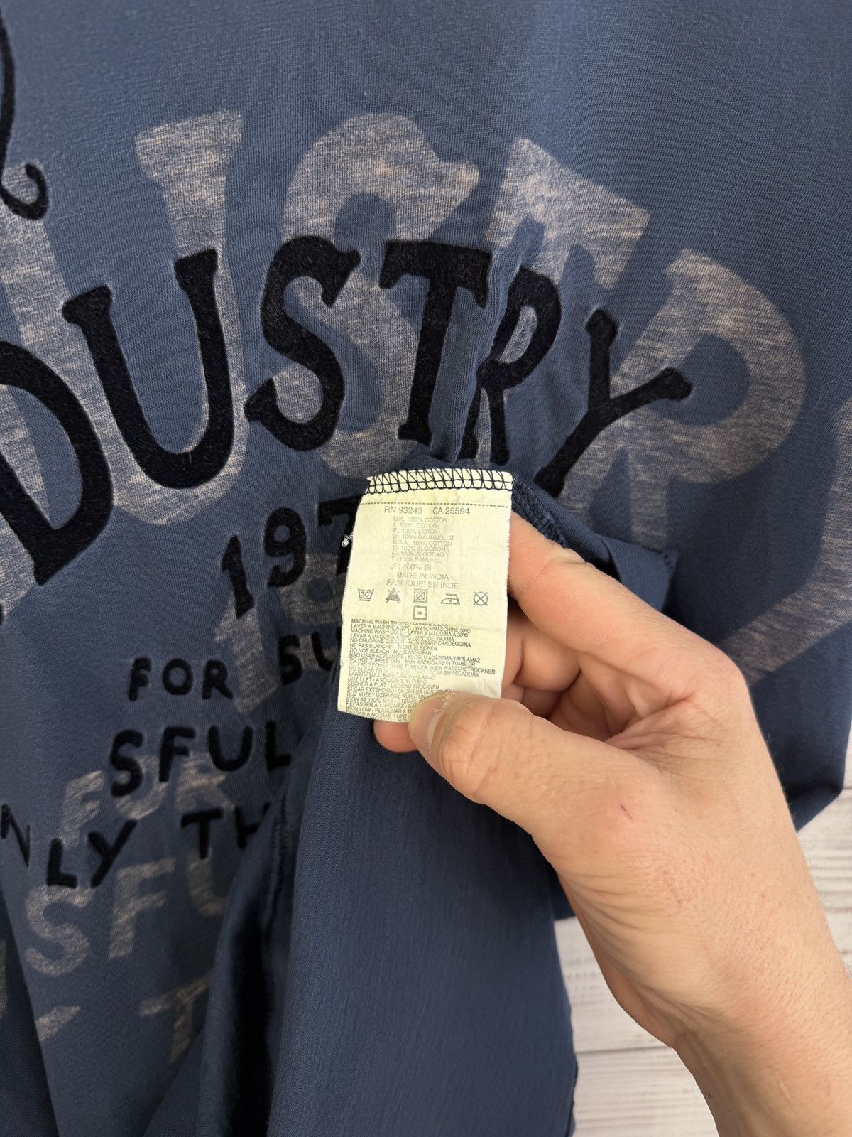 Diesel Y2K Vintage Diesel Tee Shirt Archive Hype Size US XXL / EU 58 / 5 - 5 Thumbnail