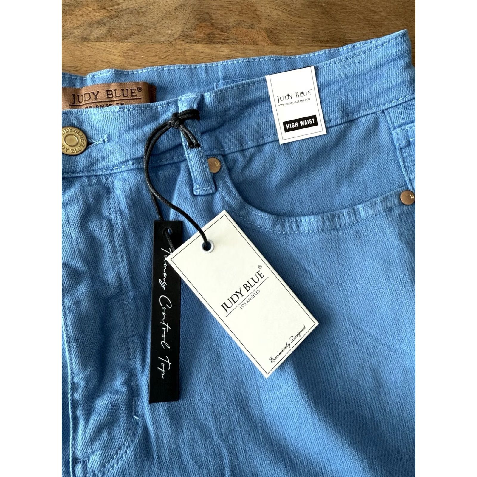 Vintage Judy Blue Jeans Womens 15/32 Blue High Waist Garment Dyed Fray Hem Crop Wide Leg Jeans Lion Logo Bohemian City Hip Hop 5-Pocket Design Regular Womens Size 24" / US 00 / IT 34 - 5 Thumbnail