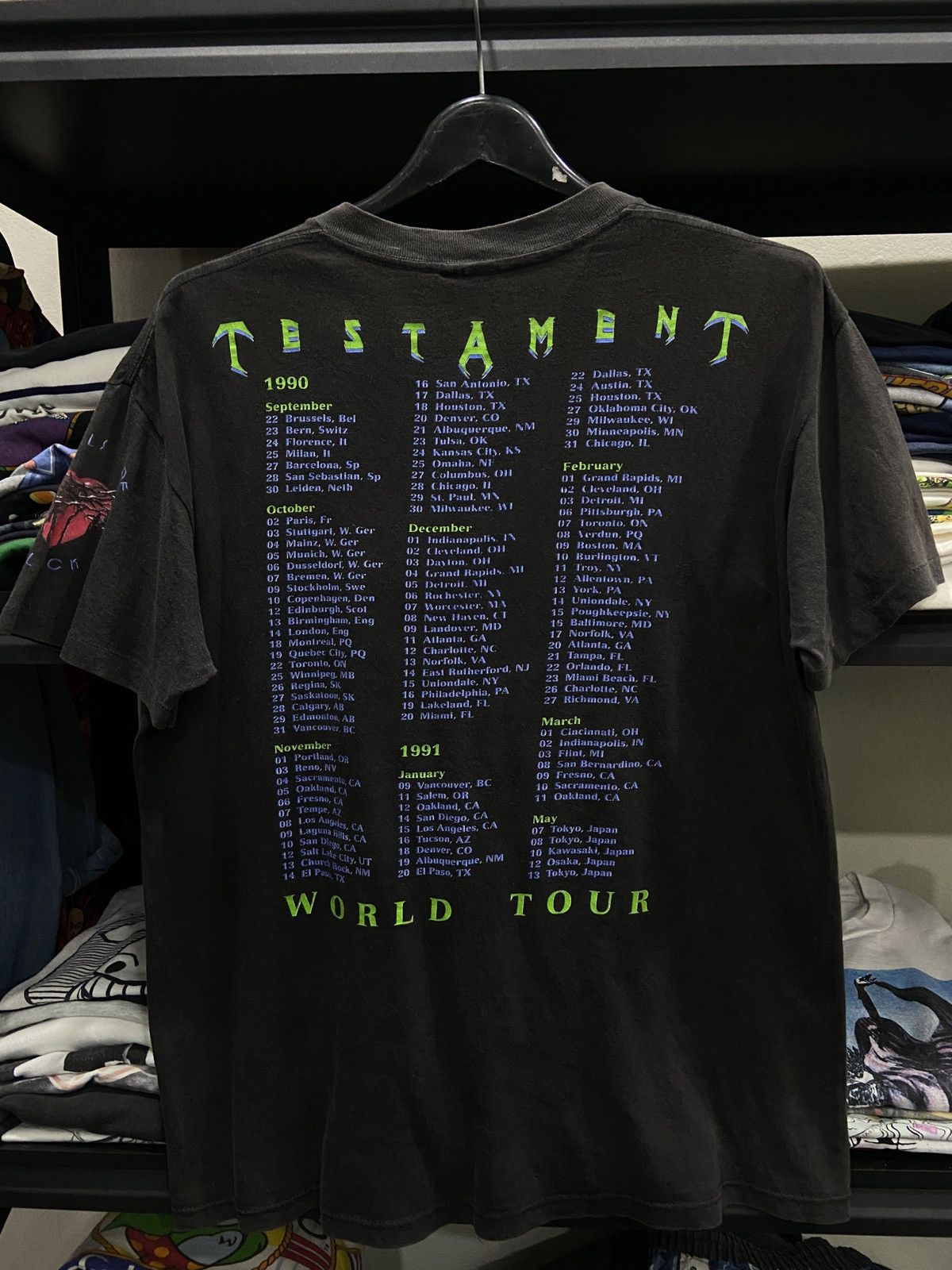 Band Tees Vintage 90s TESTAMENT Thrash Metal brockum TOUR TShirt Size US L / EU 52-54 / 3 - 10 Thumbnail