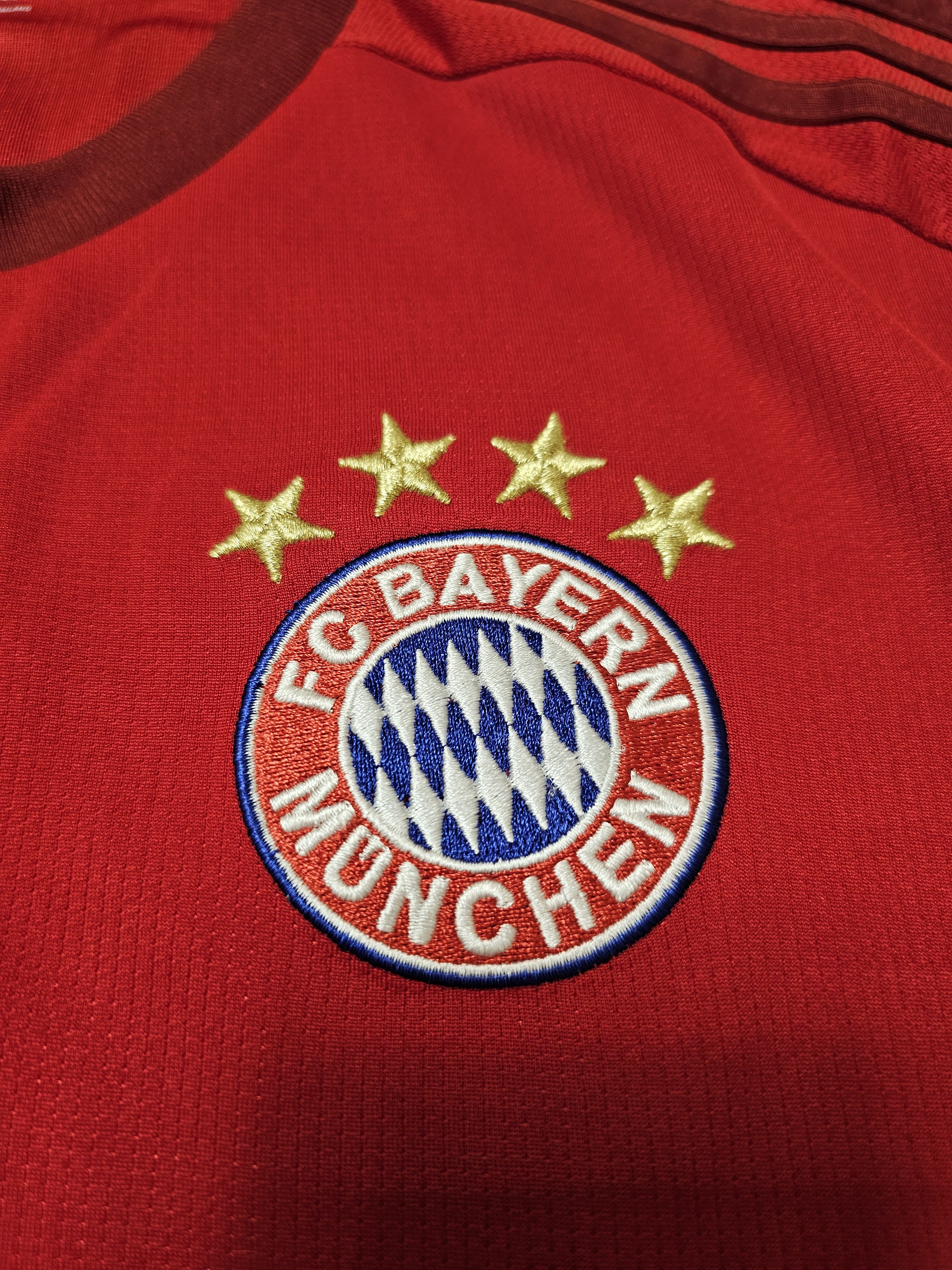 Adidas BAYERN MUNICH 2015 2016 HOME FOOTBALL SHIRT SOCCER JERSEY Size US M / EU 48-50 / 2 - 4 Thumbnail