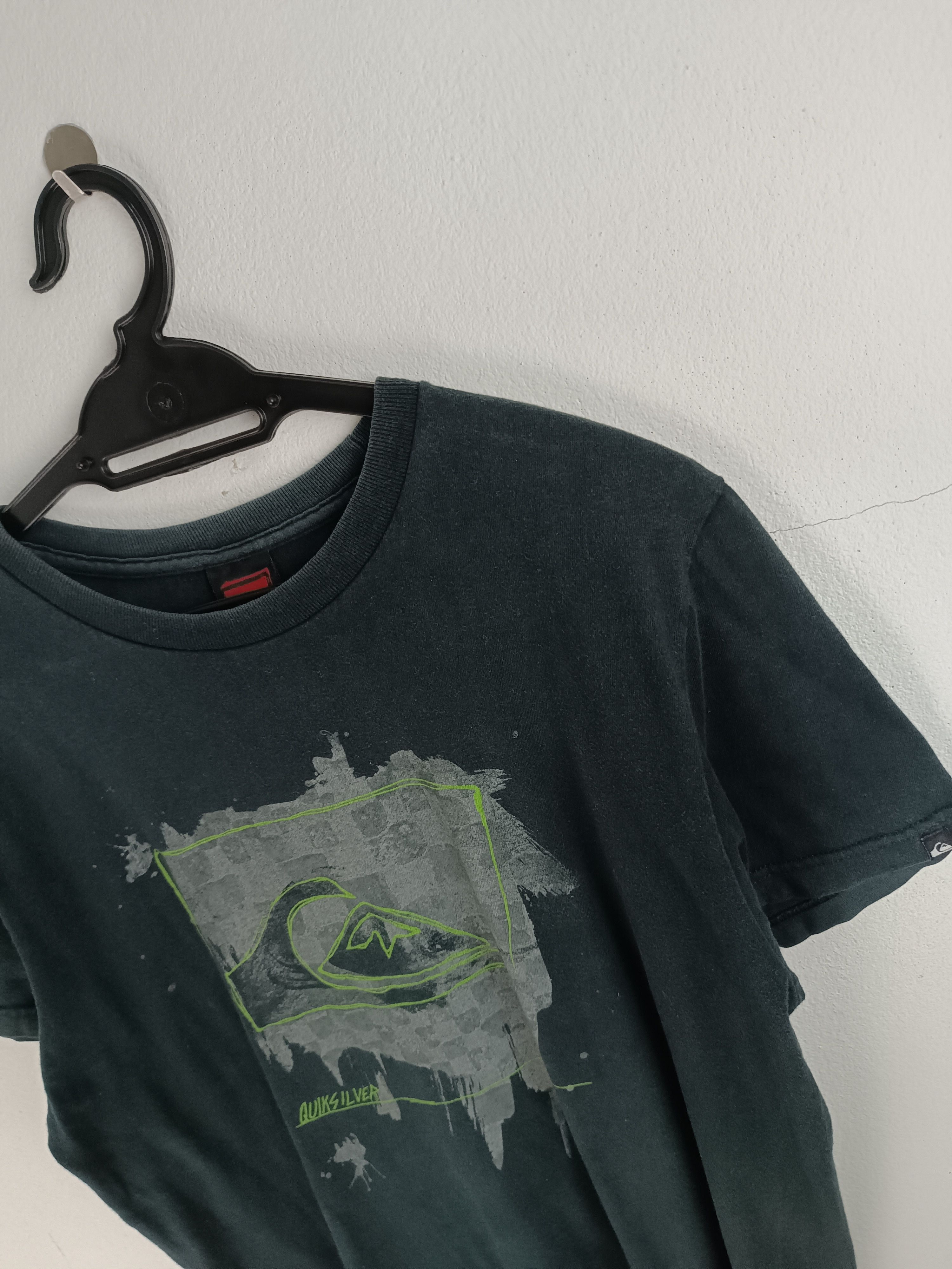 Quiksilver VINTAGE FADED QUIKSILVER Y2K SURFING BEACH OAKLEY RVCA Size US M / EU 48-50 / 2 - 10 Thumbnail