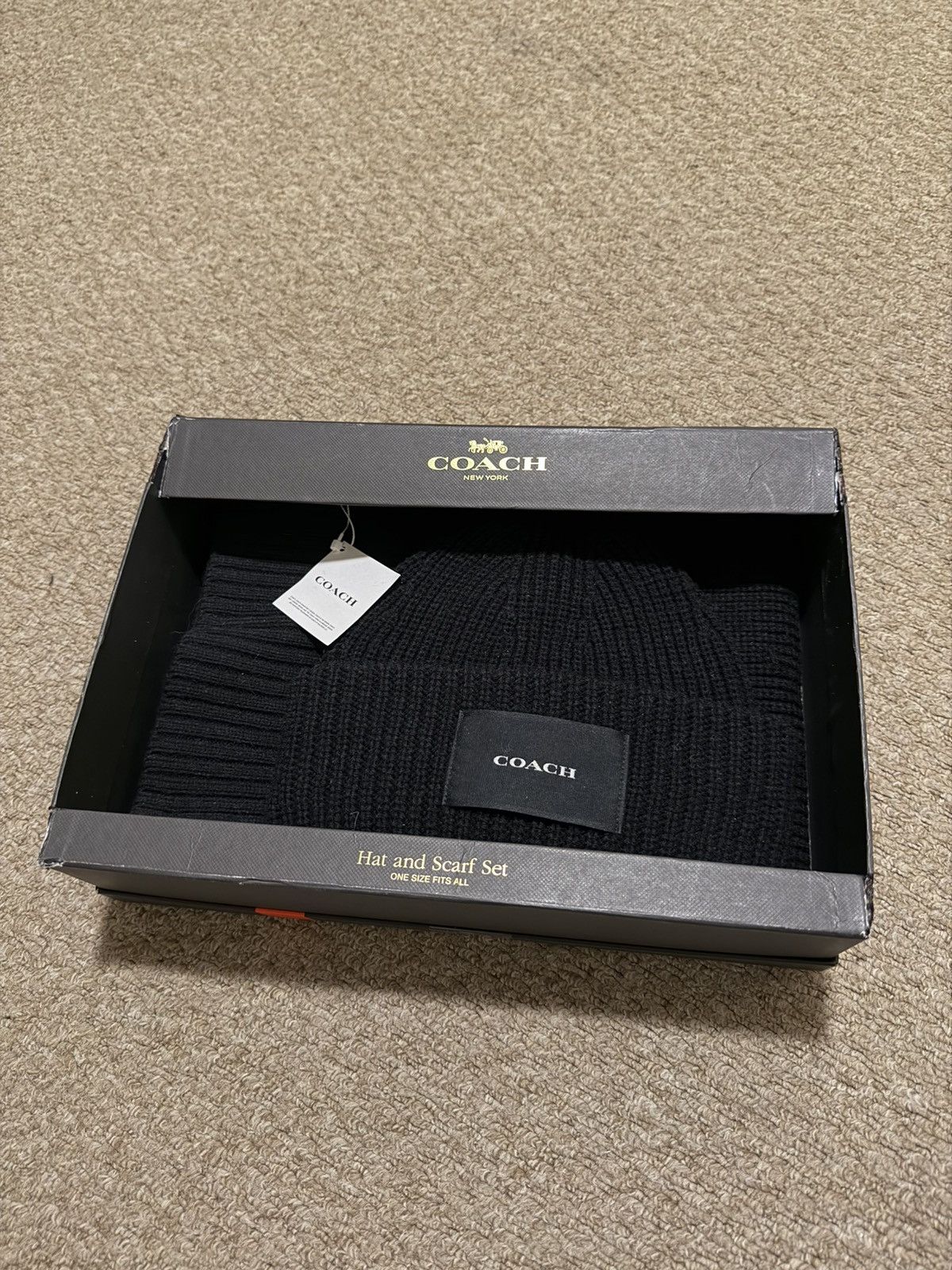 Coach COACH Hat and Scarf Set Size ONE SIZE - 2 Thumbnail