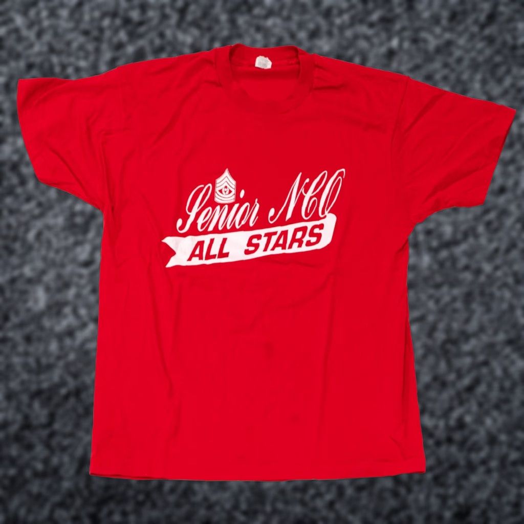 Vintage VINTAGE Screen Stars T-Shirt Shirt Mens XL Red 80s Army USA 21x27 Short Sleeve Crew Neck Logo Size US XL / EU 56 / 4 - 1 Thumbnail