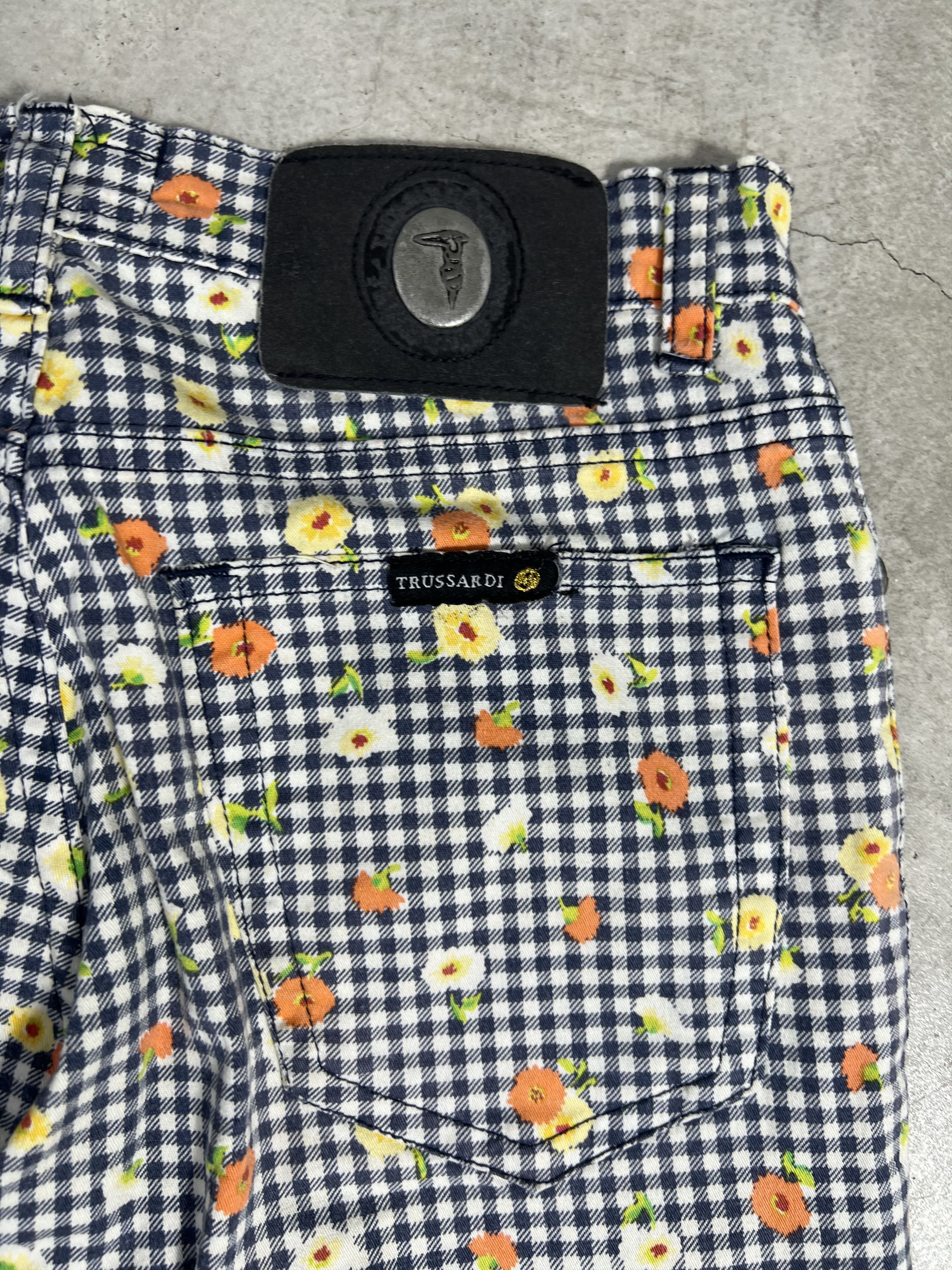 Trussardi Vintage Trussardi Jeans Plaid Flower Denim GTMPT361 Size 28" / US 6 / IT 42 - 2 Thumbnail