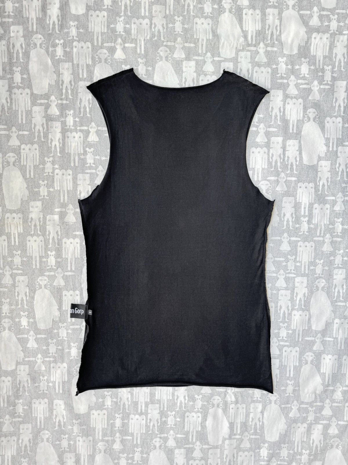 Lieve Van Gorp Lieve Van Gorp AW98 "Victim or Hero?" Angela Davis Tank Top Size US XS / EU 42 / 0 - 5 Thumbnail
