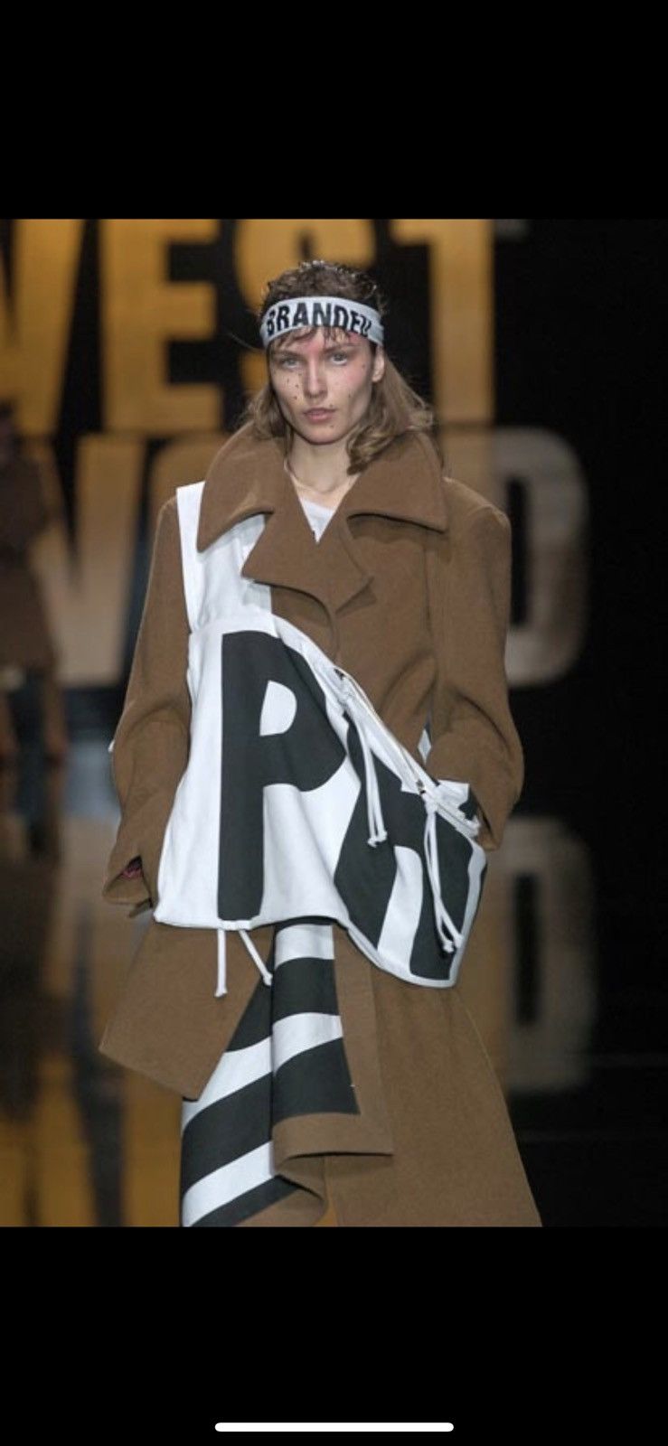 Vivienne Westwood Vivienne Westwood AW2005 Gold Label Propaganda Bag Size ONE SIZE - 1 Thumbnail