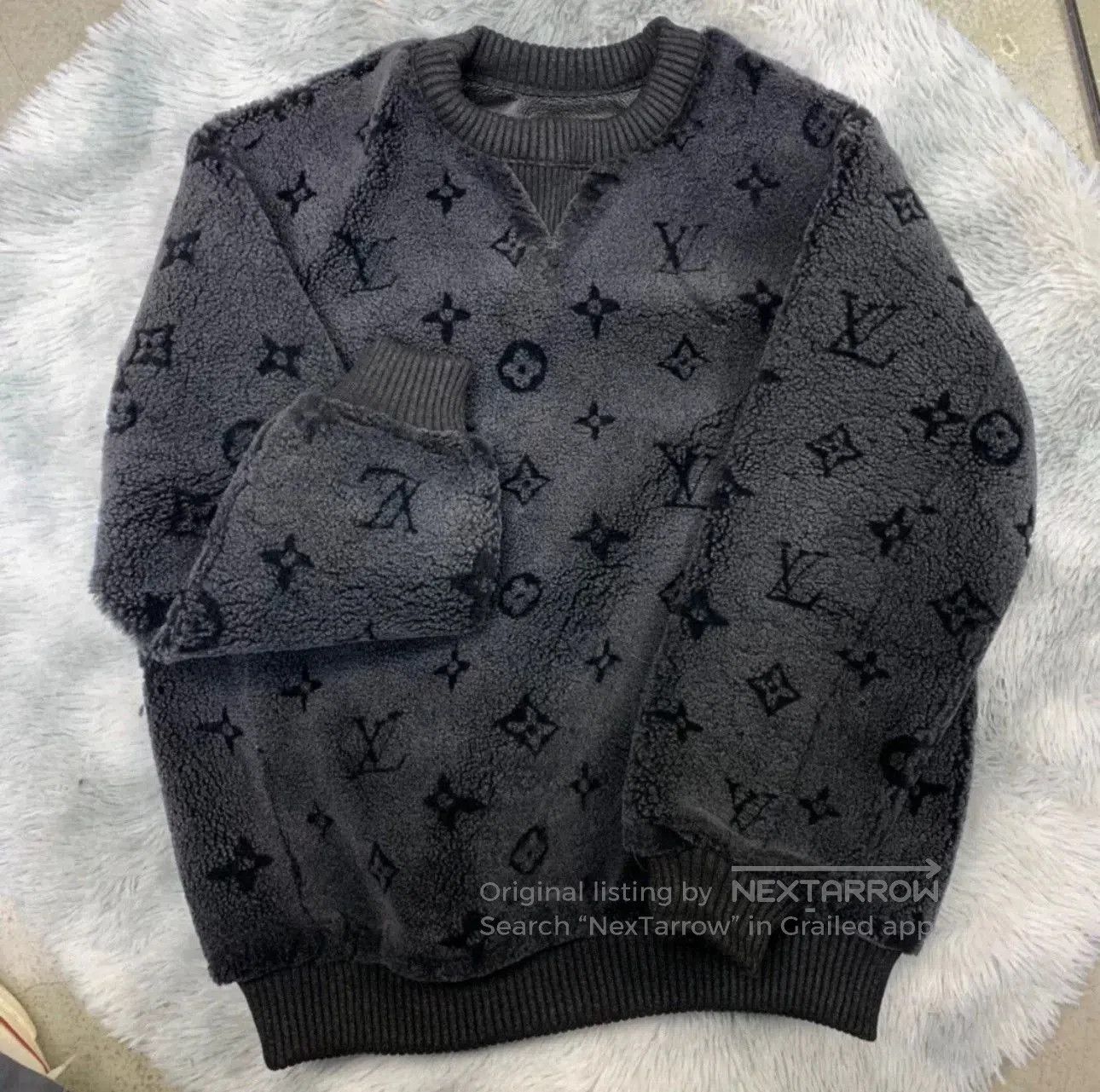 Louis Vuitton Louis Vuitton Carbon Black Monogram Fur Sweatshirt. Size US L / EU 52-54 / 3 - 6 Thumbnail