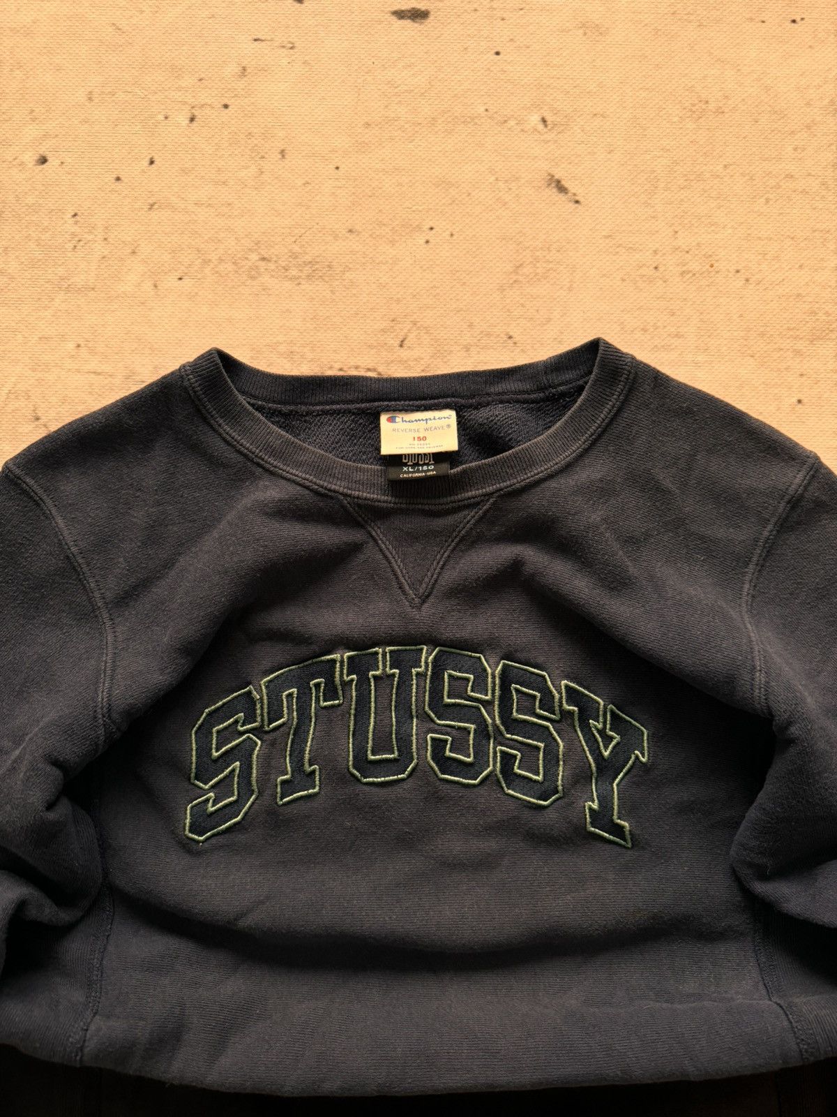 Stussy × Vintage STUSSY x CHAMPION CENTER LOGO VINTAGE SWEATSHIRT Size US XS / EU 42 / 0 - 4 Thumbnail