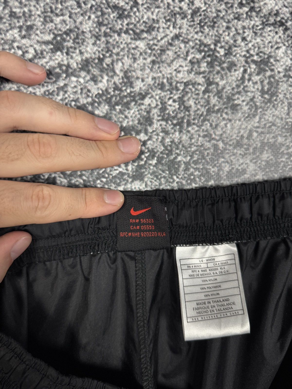 Nike Nike Track Nylon Pants Vintage 90s Style Zip Cuffs Y2K Sz L Size US 36 / EU 52 - 11 Thumbnail