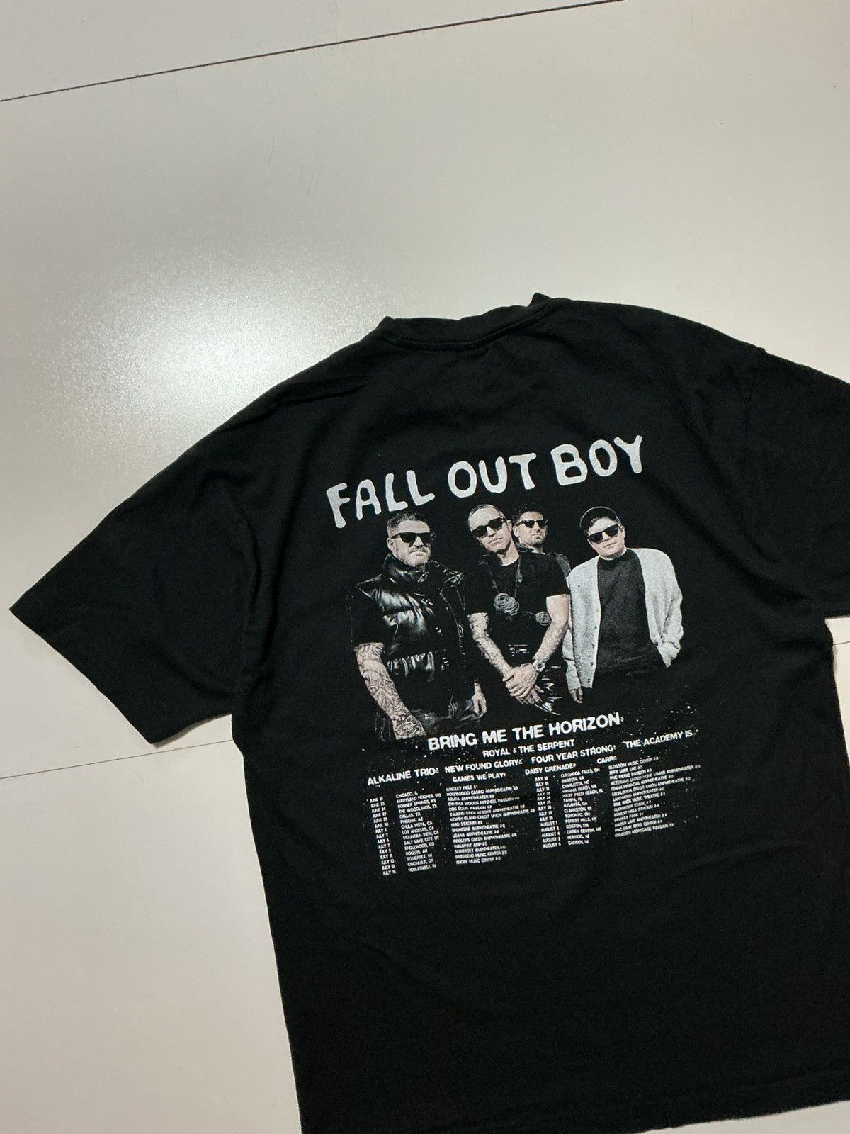 Band Tees Fall Out Boy Bring Me The Horizon Tour Band Face T-Shirt Size US L / EU 52-54 / 3 - 4 Thumbnail