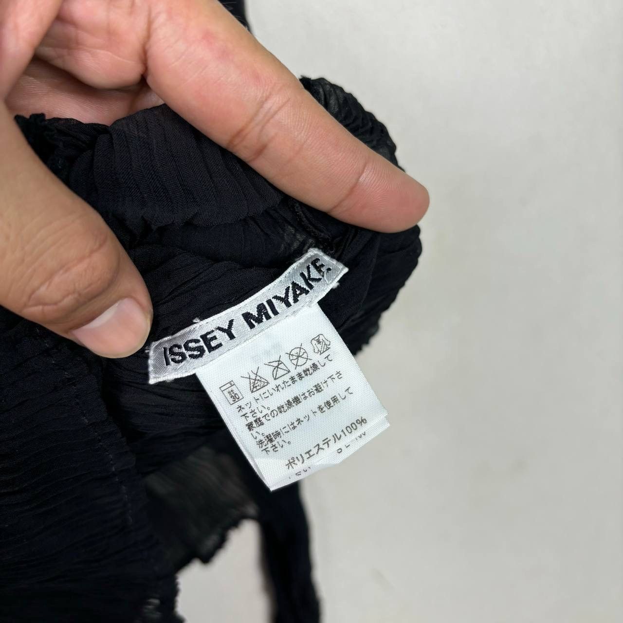 Issey Miyake Issey Miyake Archive Pleated Mesh Long Sleeve Top Black L Size US L / EU 52-54 / 3 - 7 Thumbnail