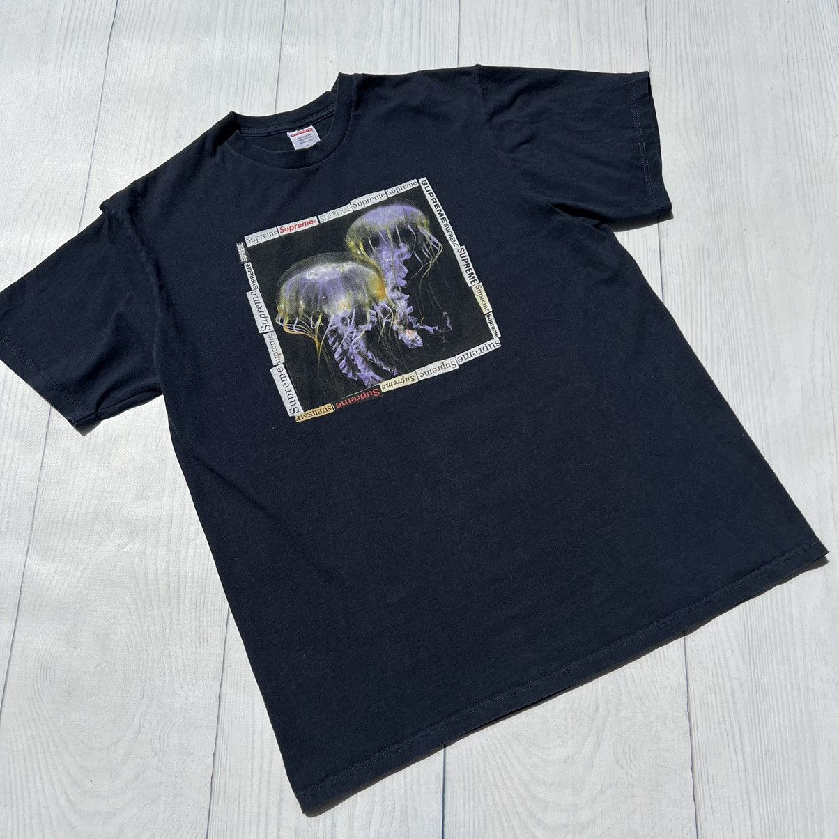 Supreme Vintage Supreme Medusa Big Multi Logo black Tee Size US L / EU 52-54 / 3 - 7 Thumbnail