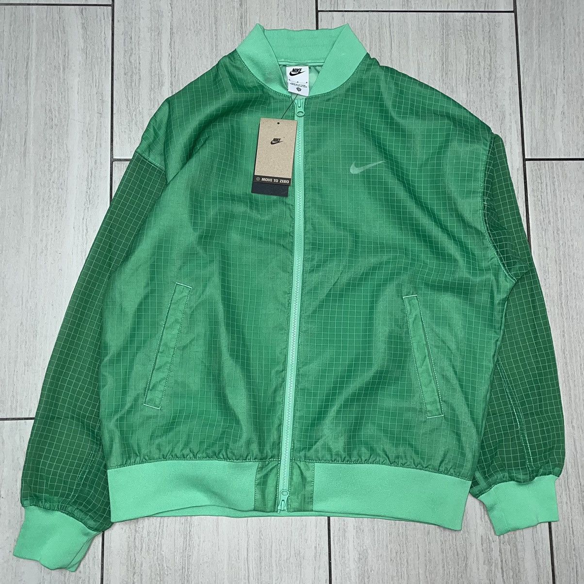 Nike Nike Lightweight Bomber Jacket Size US M / EU 48-50 / 2 - 2 Thumbnail