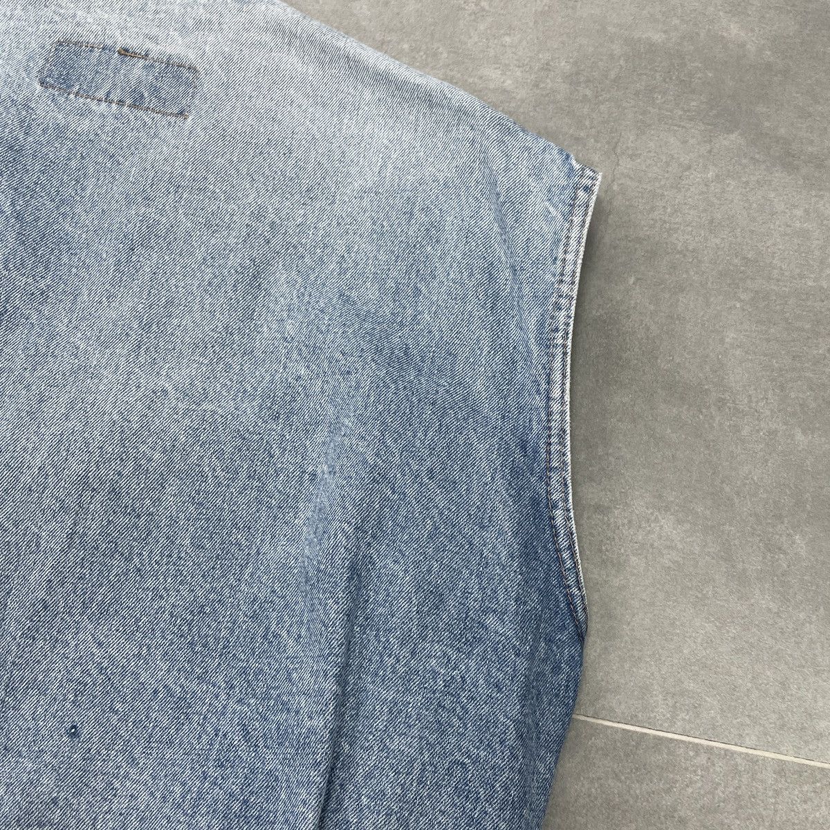 Benetton × Vintage Vintage Benetton Denim Vest Size 52 Size US L / EU 52-54 / 3 - 20 Thumbnail