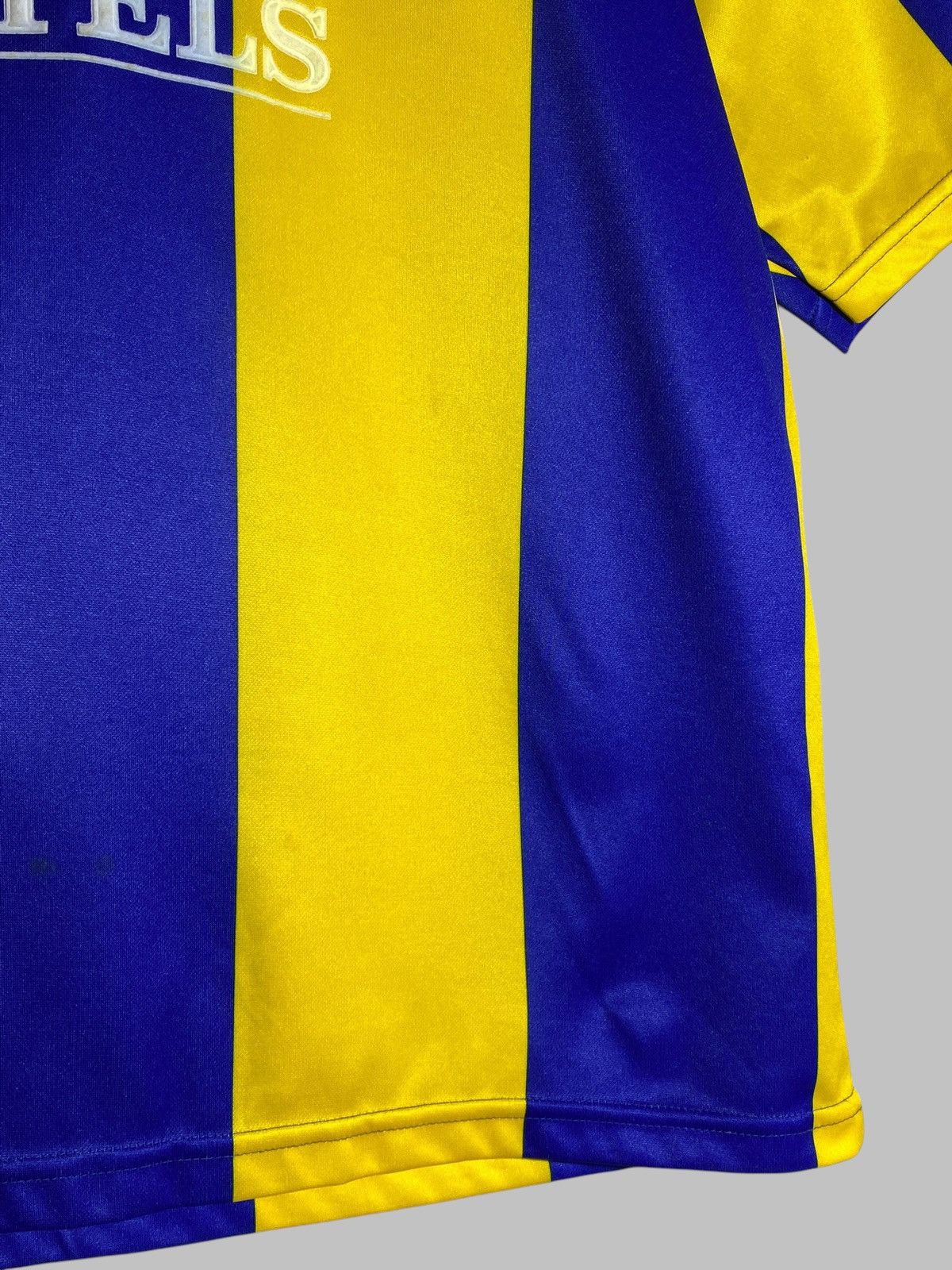 Asics × Vintage Vintage Leeds United 1994/95 Away Football Shirt Size US L / EU 52-54 / 3 - 9 Thumbnail