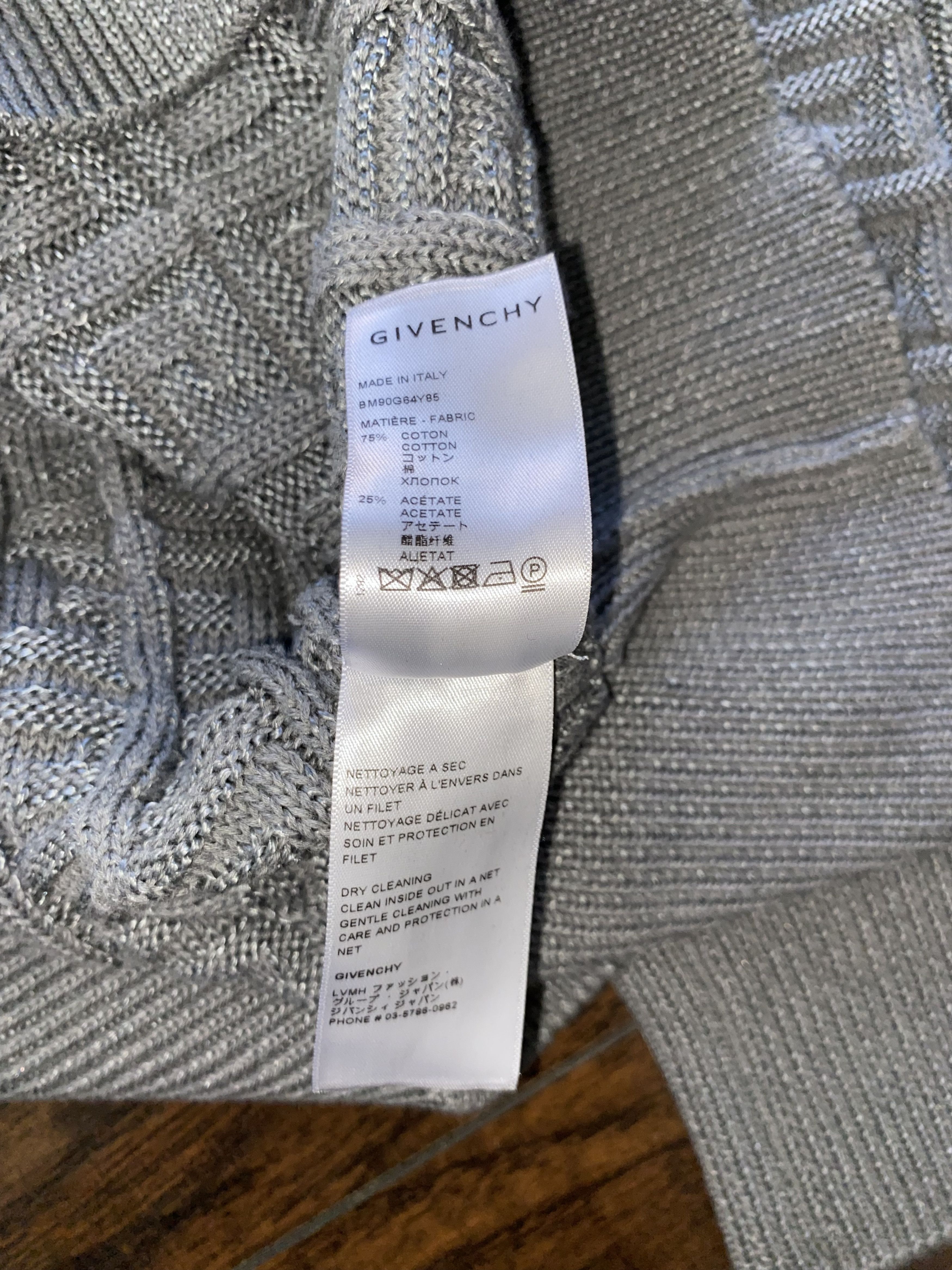 Givenchy Givenchy Grey Embossed 4G Sweater Size US XL / EU 56 / 4 - 4 Thumbnail