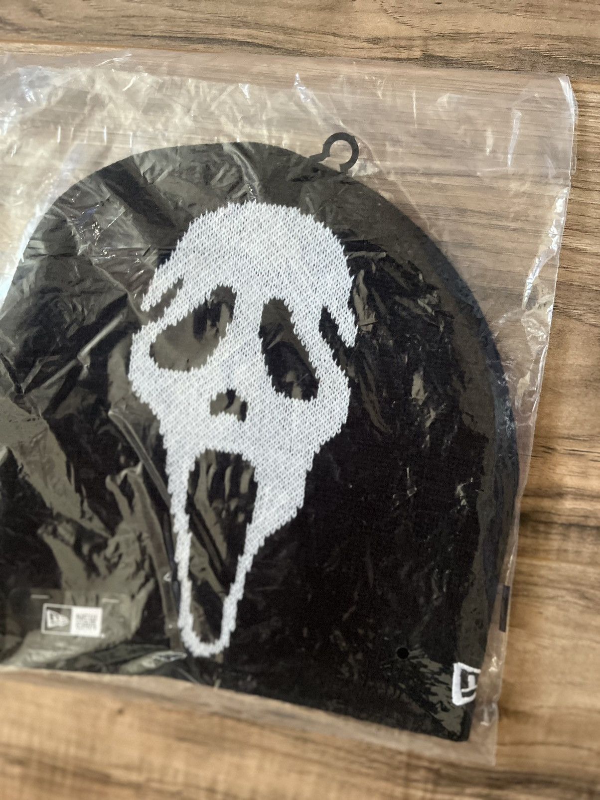 Supreme Supreme New Era Ghostface Beanie Size ONE SIZE - 2 Thumbnail