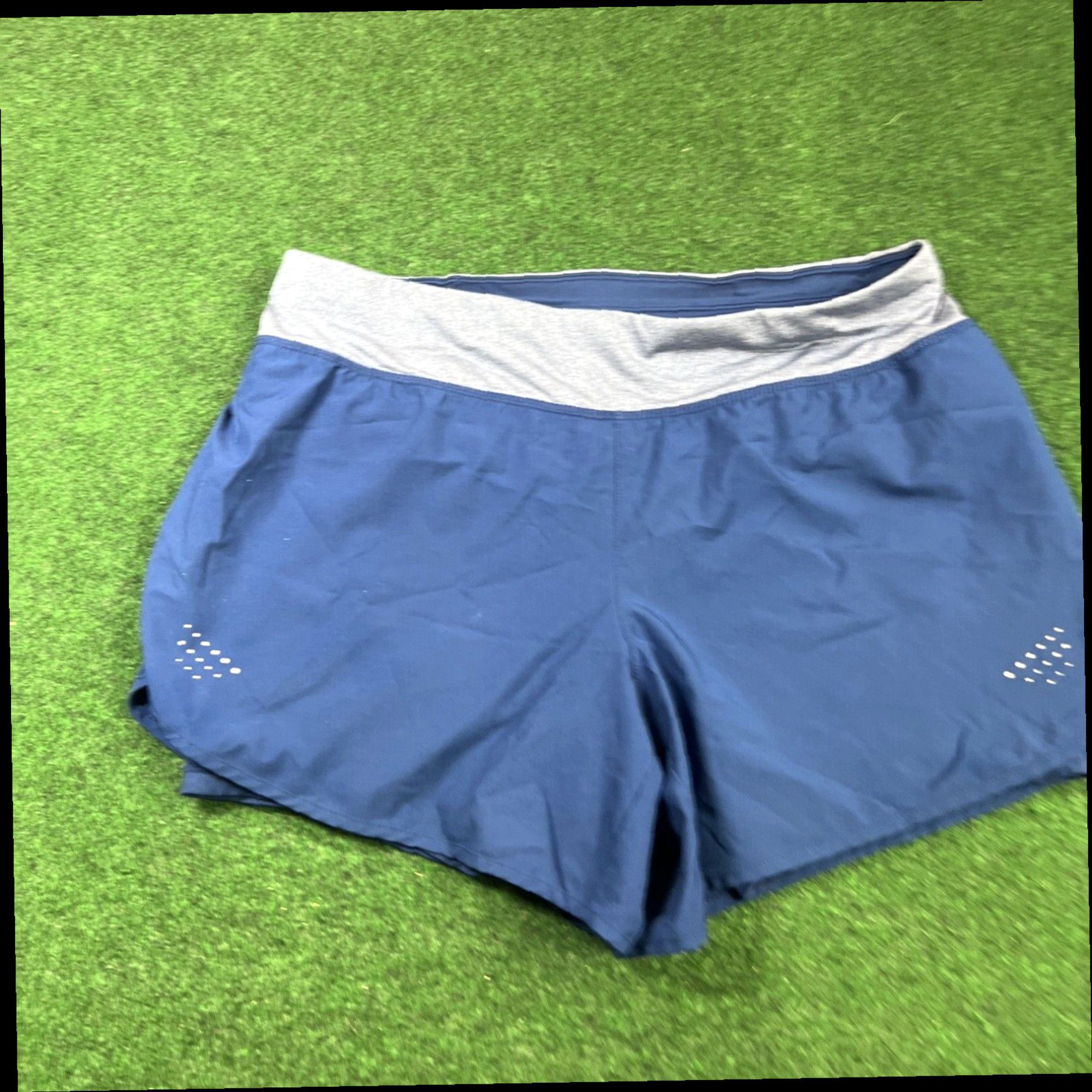 Avia Avia Women’s Navy Running Shorts with Bike Liner Size M (8-10) Size 32" / US 10 / IT 46 - 1 Thumbnail