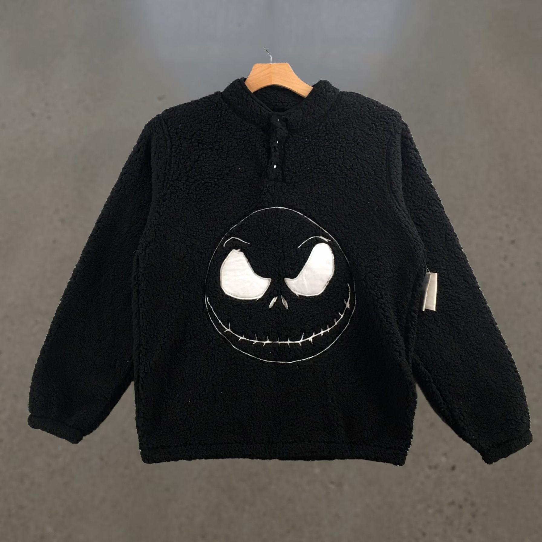 Disney Disney Nightmare Before Christmas Pullover Sweater Men L Black Knit Pullover Holiday Classic Sneakers? Size US L / EU 52-54 / 3 - 1 Thumbnail