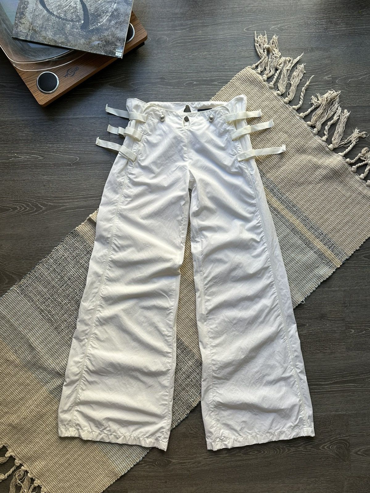 Jean Paul Gaultier Jean Paul Gaultier Jeans Wide Leg Straped Vintage Archive Size 26" / US 2 / IT 38 - 2 Thumbnail