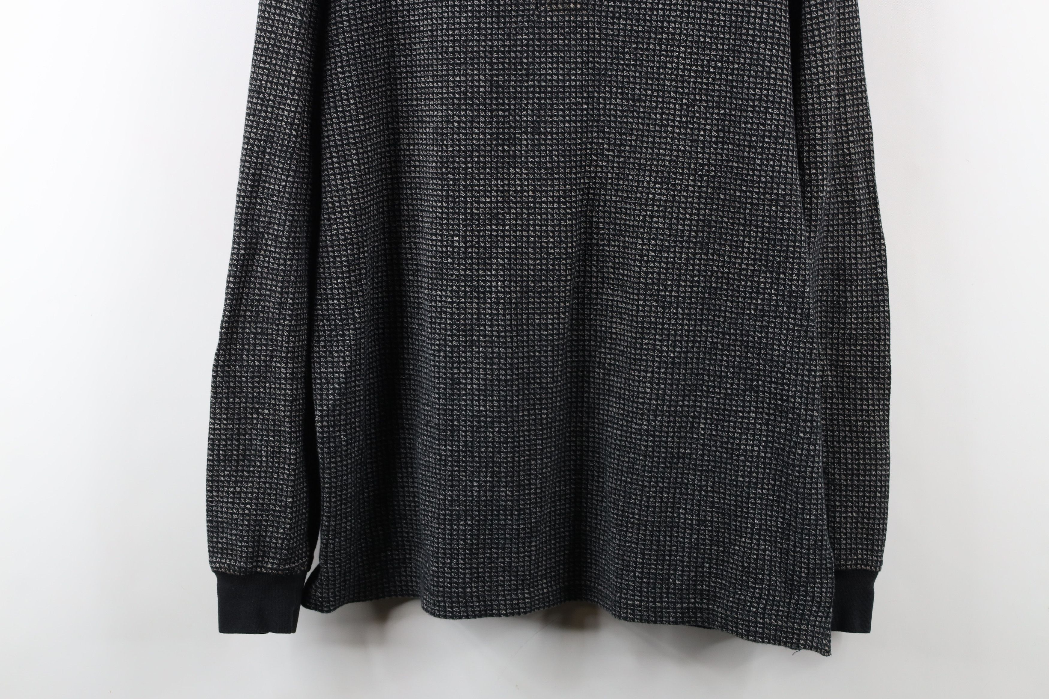 Vintage Vintage 90s Streetwear Geometric Long Sleeve Polo Shirt Size US M / EU 48-50 / 2 - 3 Thumbnail