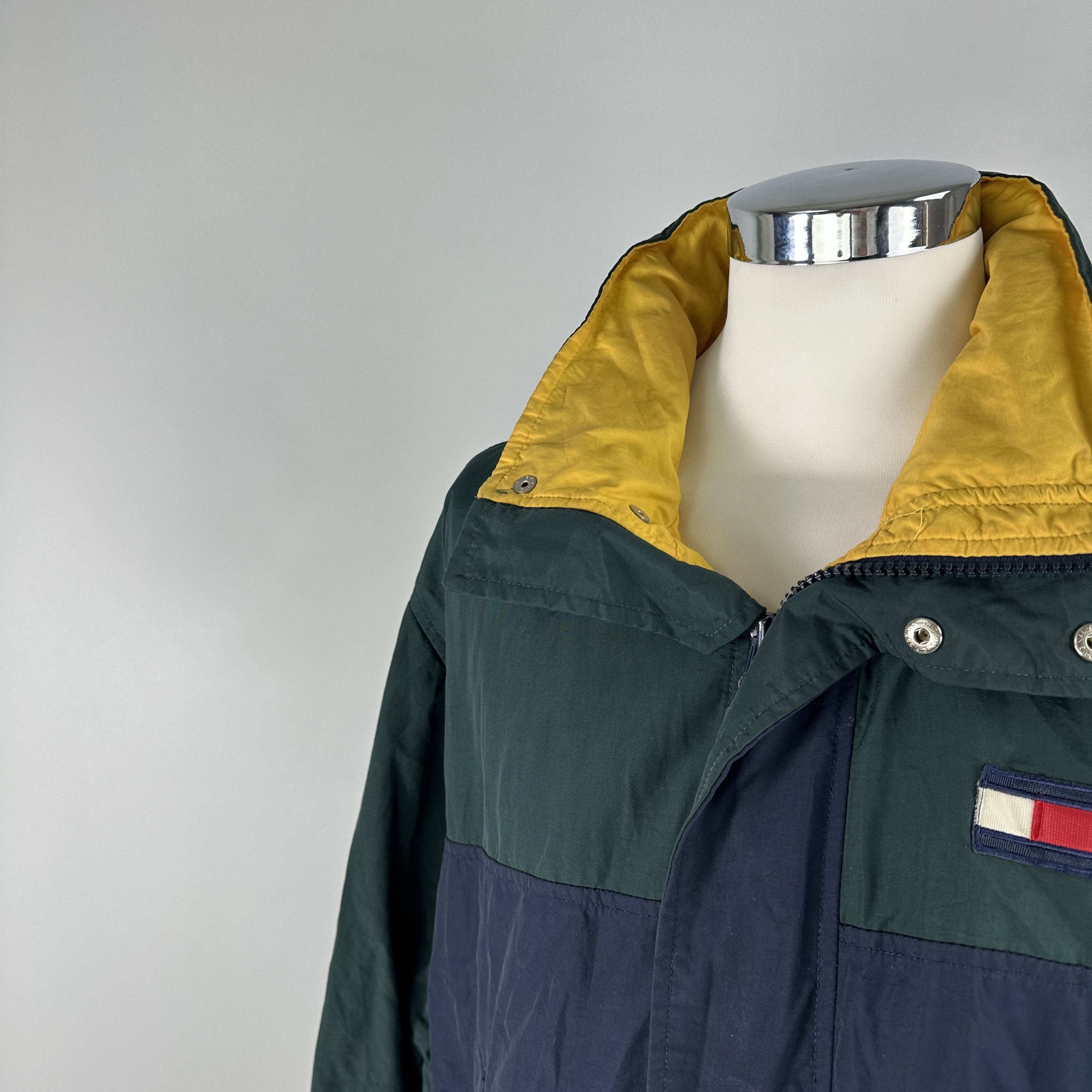 Tommy Hilfiger Giacca Tommy Hilfiger Logo Spalla – Taglia M Size US M / EU 48-50 / 2 - 3 Thumbnail