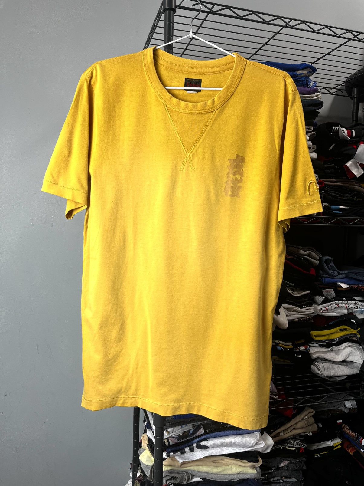 Evisu Rare Vintage Evisu Embroidered Logo Japanese T Shirt Size US XL / EU 56 / 4 - 2 Thumbnail