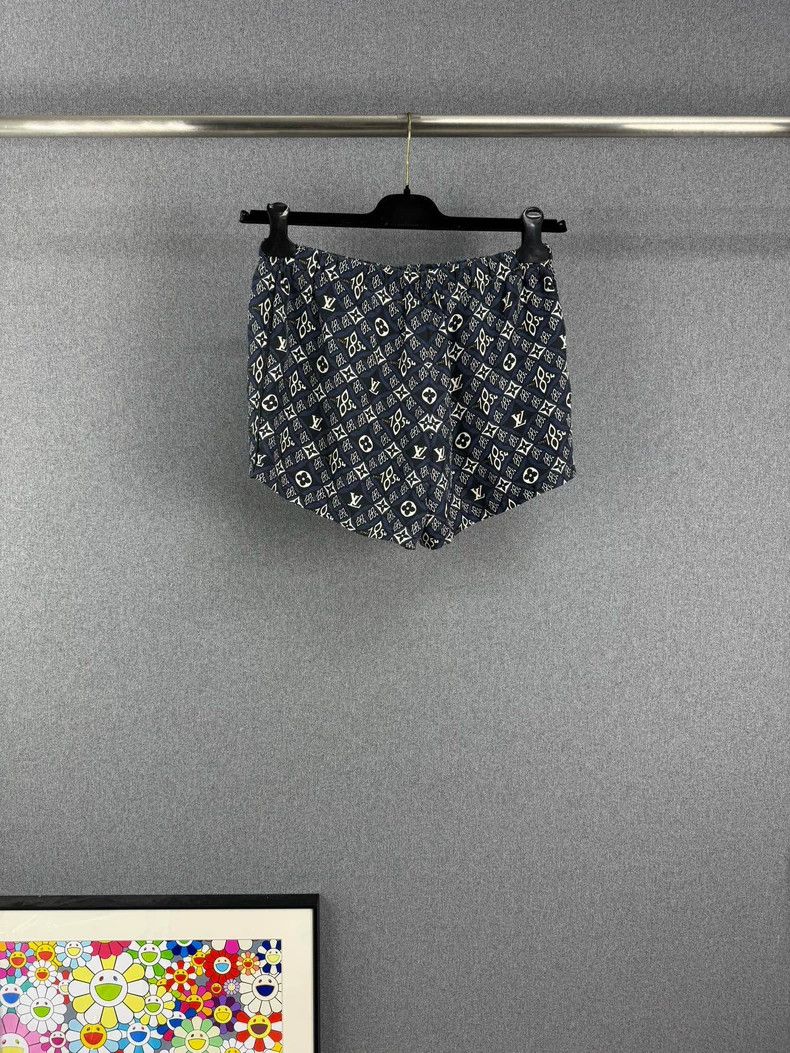 Louis Vuitton Louis Vuitton 1854 Old Flower Full Print Shorts Size US 38 / EU 54 - 2 Thumbnail