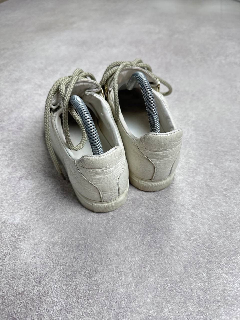 Balenciaga Vintage Balenciaga Arena Leather Low Leather Sneakers EUR 35 Size US 5 / IT 35 - 7 Thumbnail