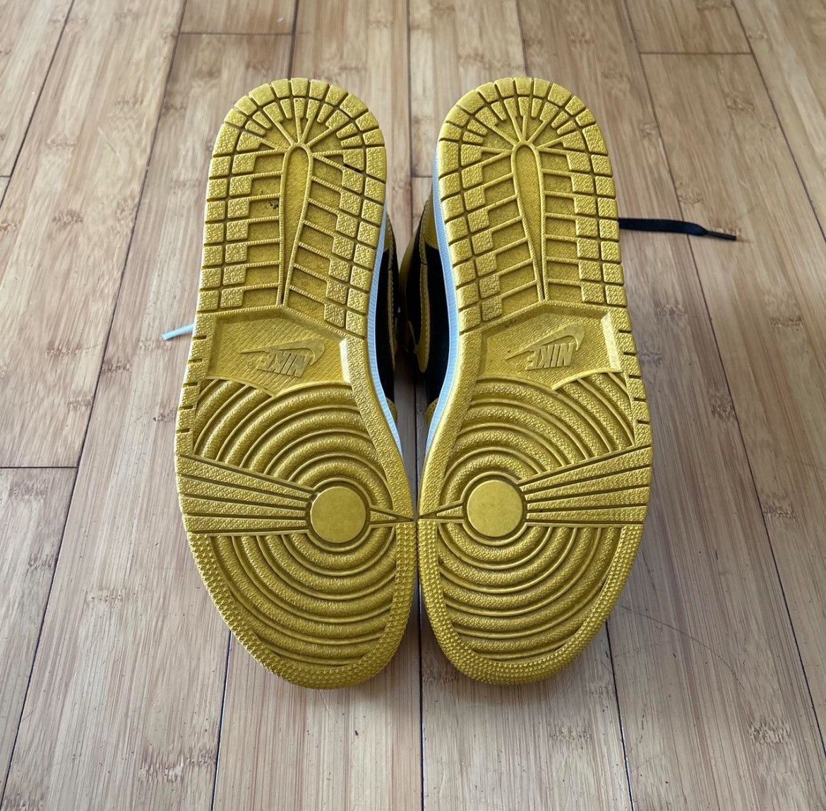 Jordan Brand Air Jordan 1 Retro Pollen OG Size US 9 / EU 42 - 5 Thumbnail