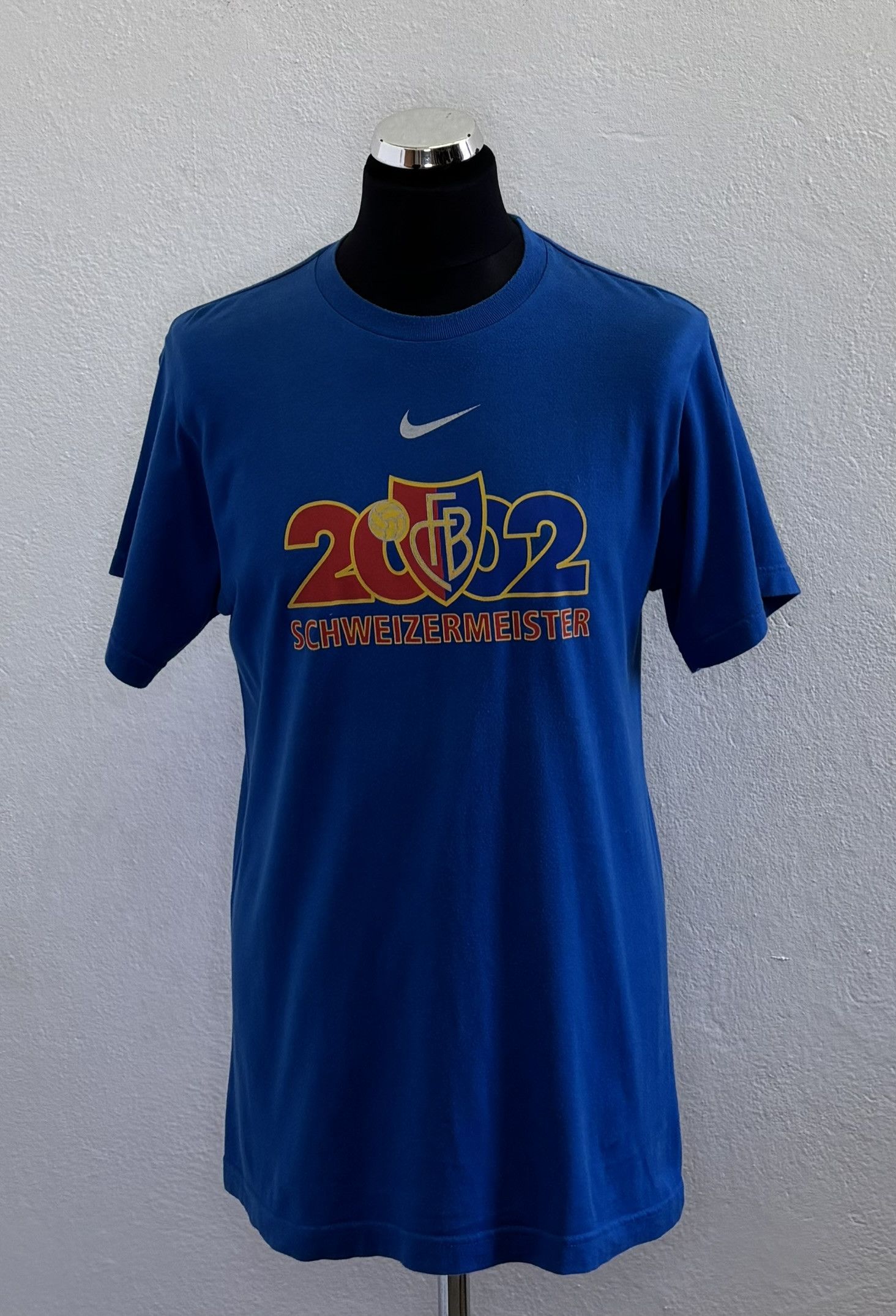 Nike FC Basel 2002 Nike T-Shirt Size S Size US S / EU 44-46 / 1 - 1 Thumbnail